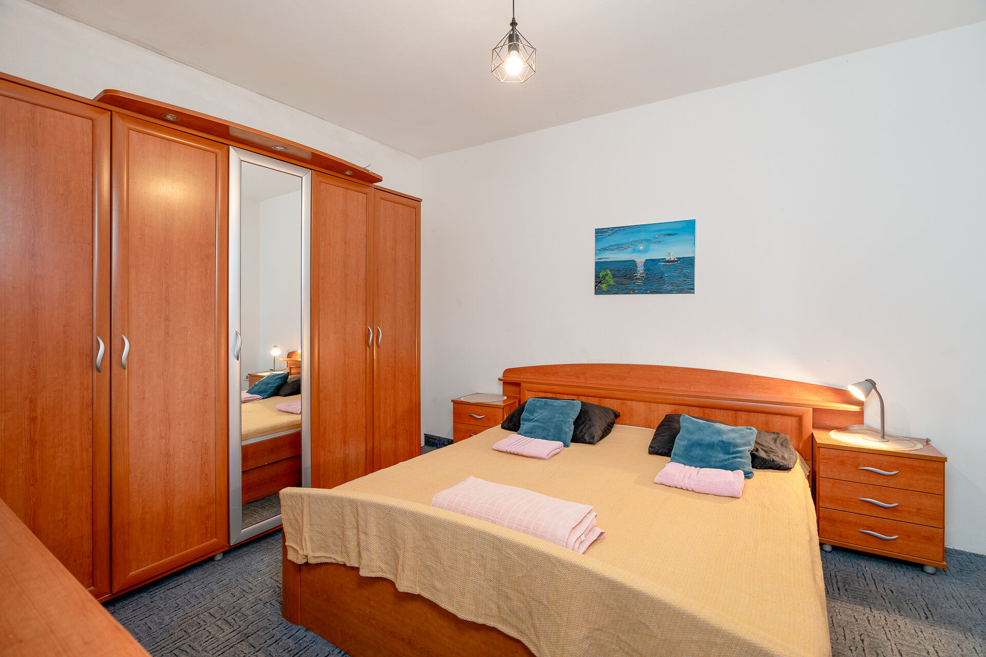 Apartment Villageway 99621-A1