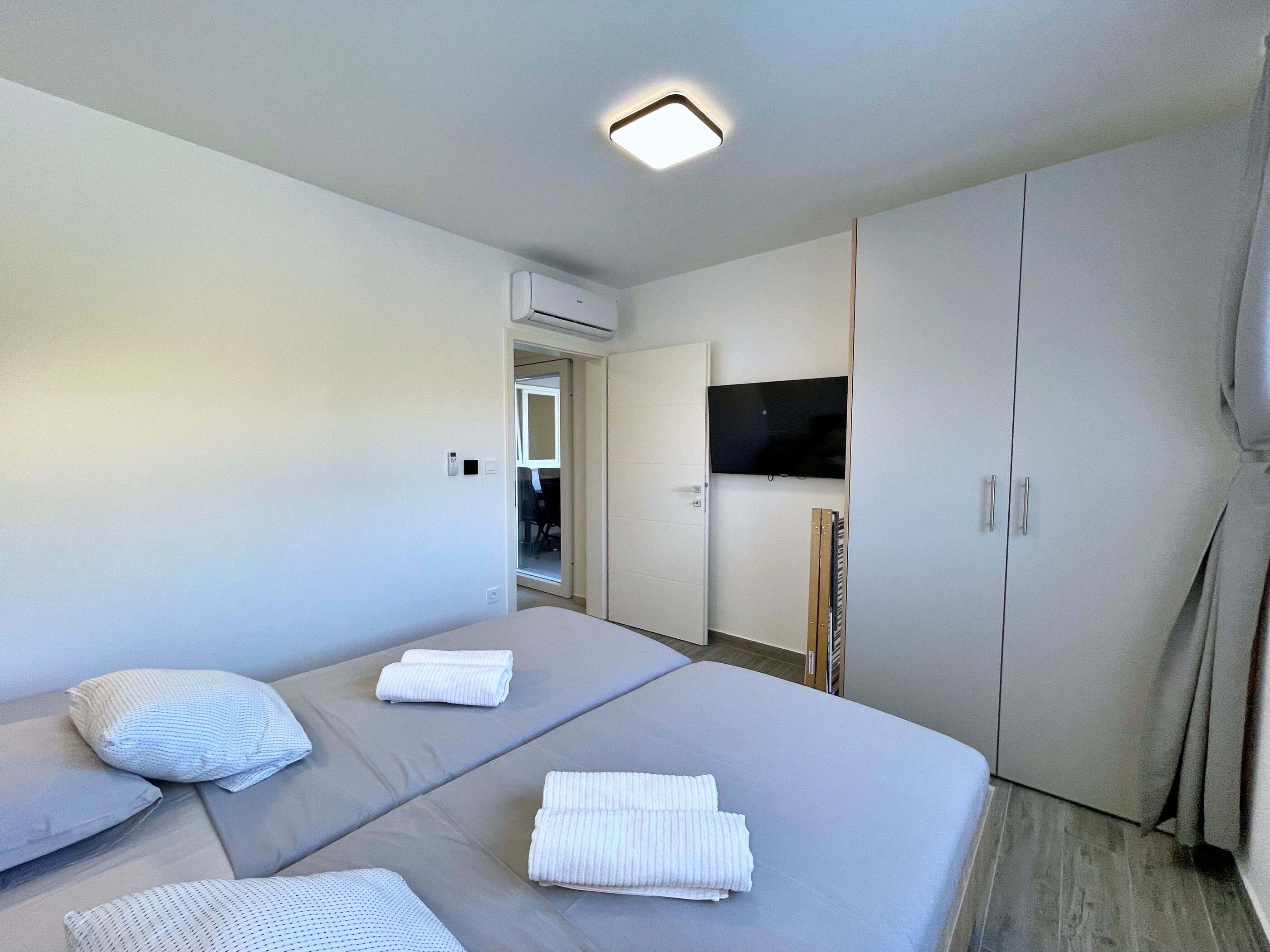 Apartments BONUM S PRIVATNIM BAZENOM 63765-A1