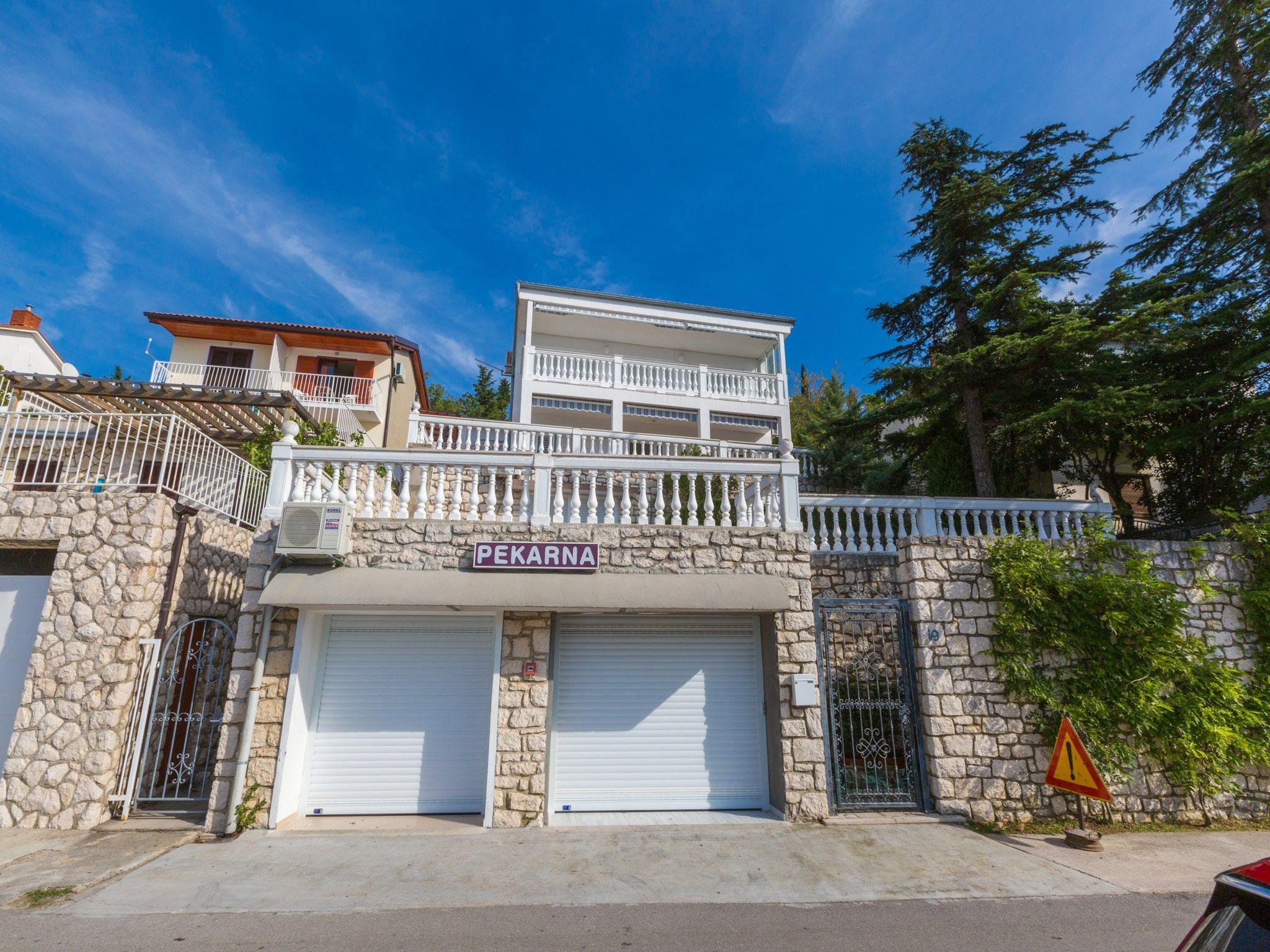 Apartment Dejana 31002-A1