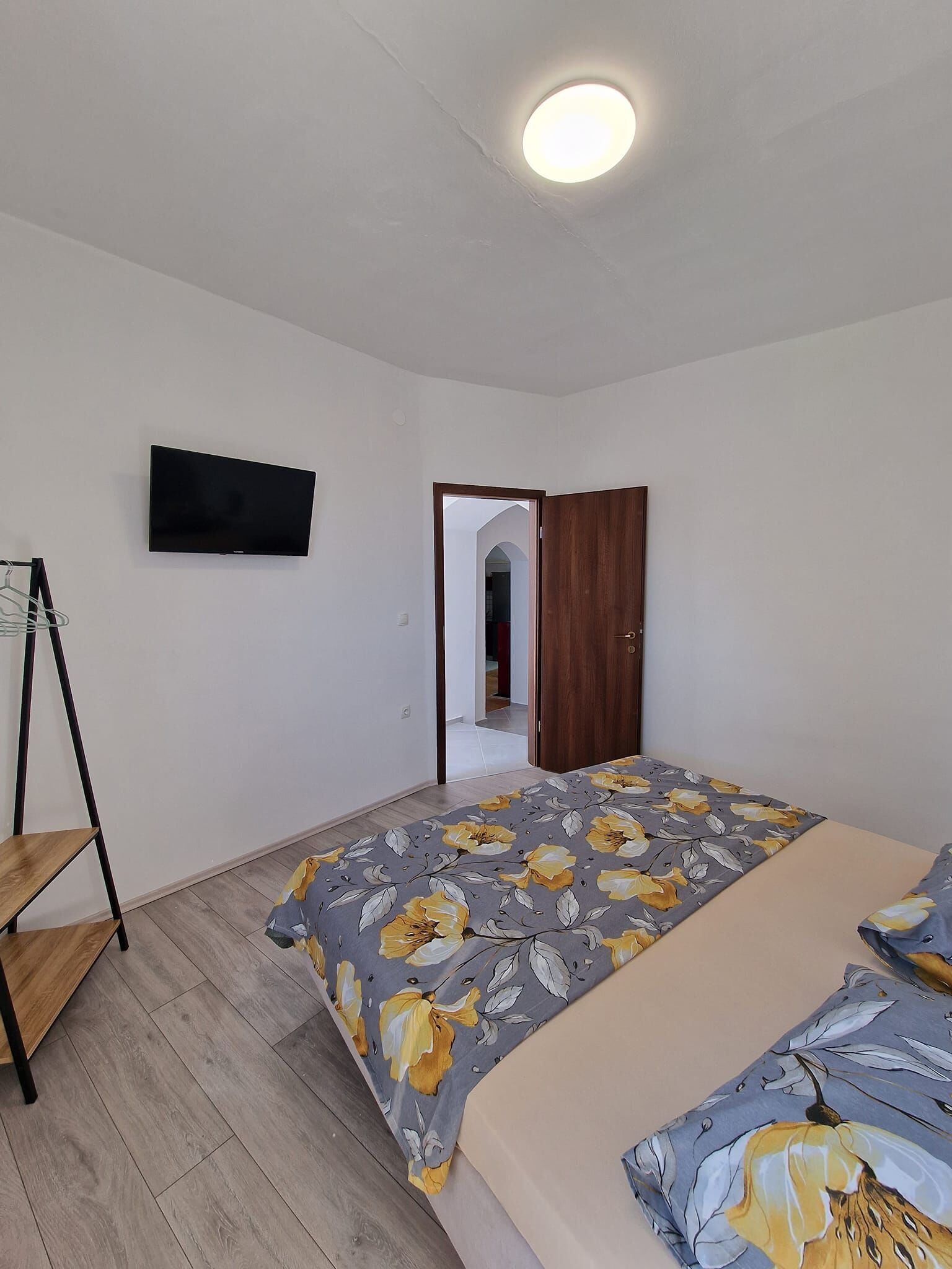 Apartment Goran 61671-A1