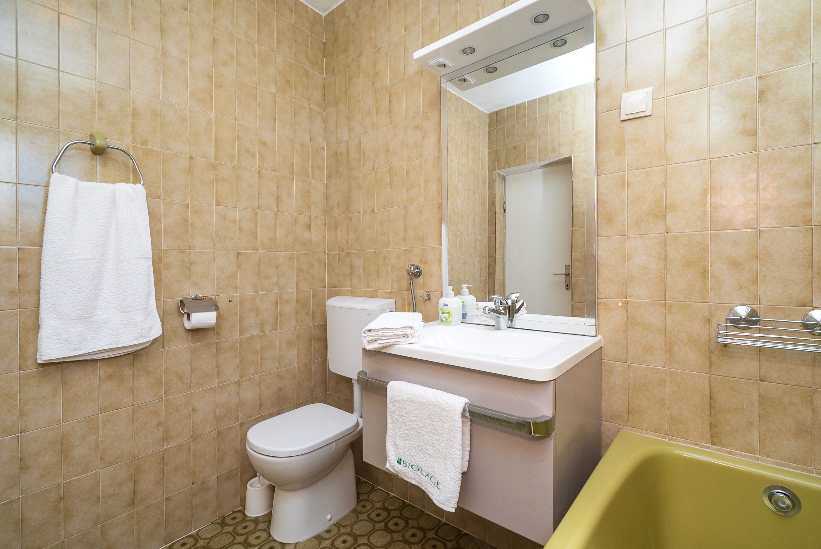Apartments Violett 28401-A1