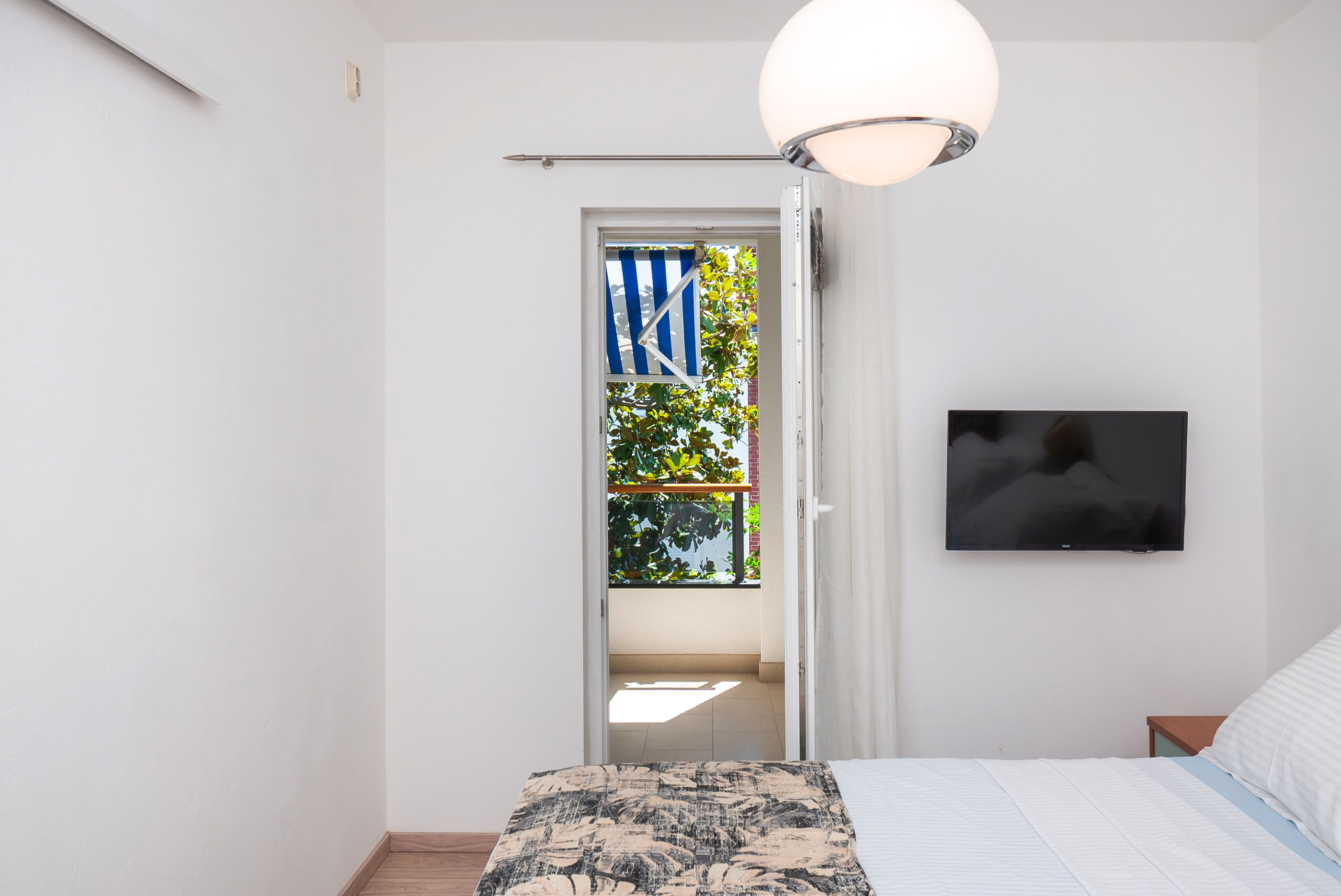 Apartments Violett 28401-A1