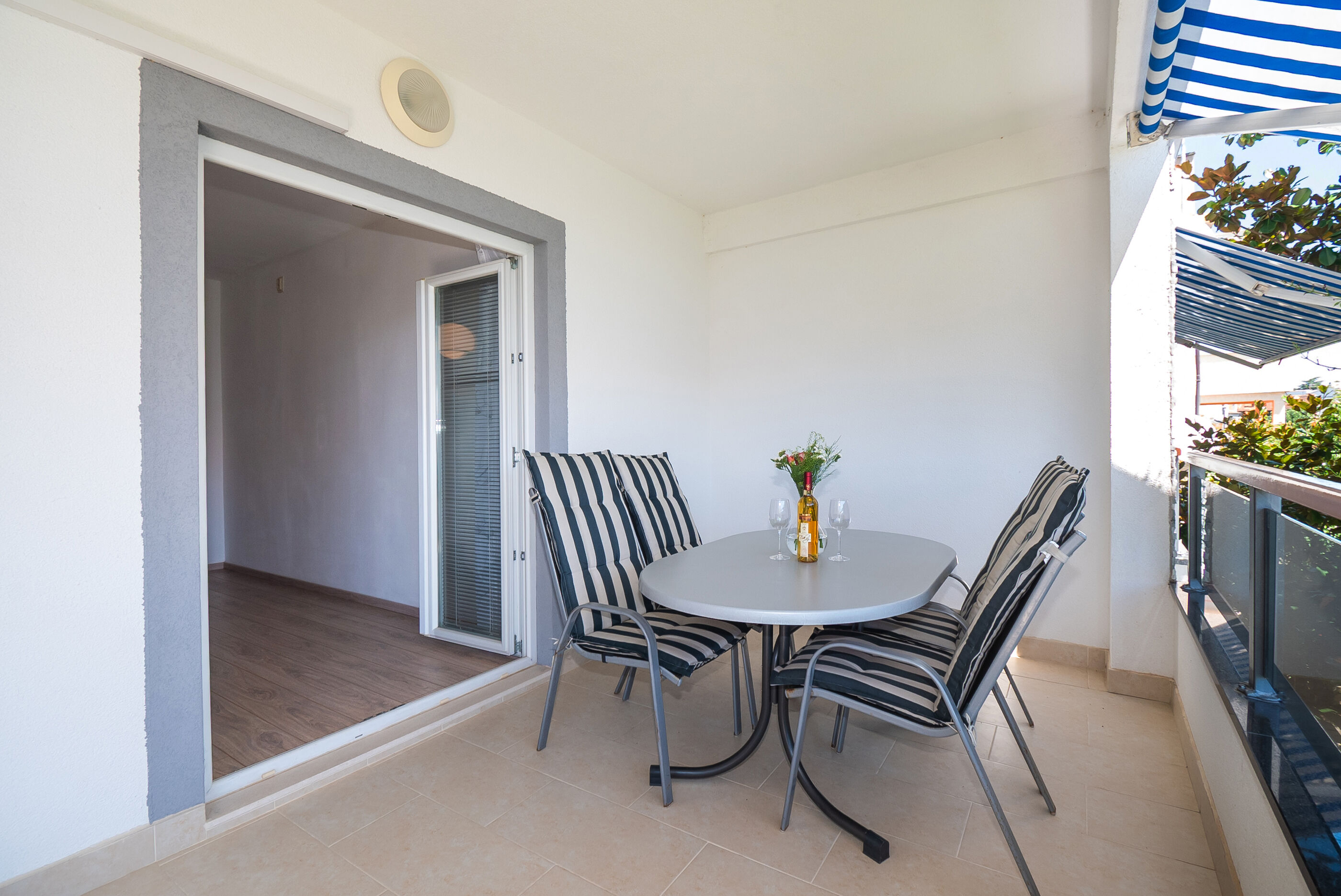 Apartments Violett 28401-A2