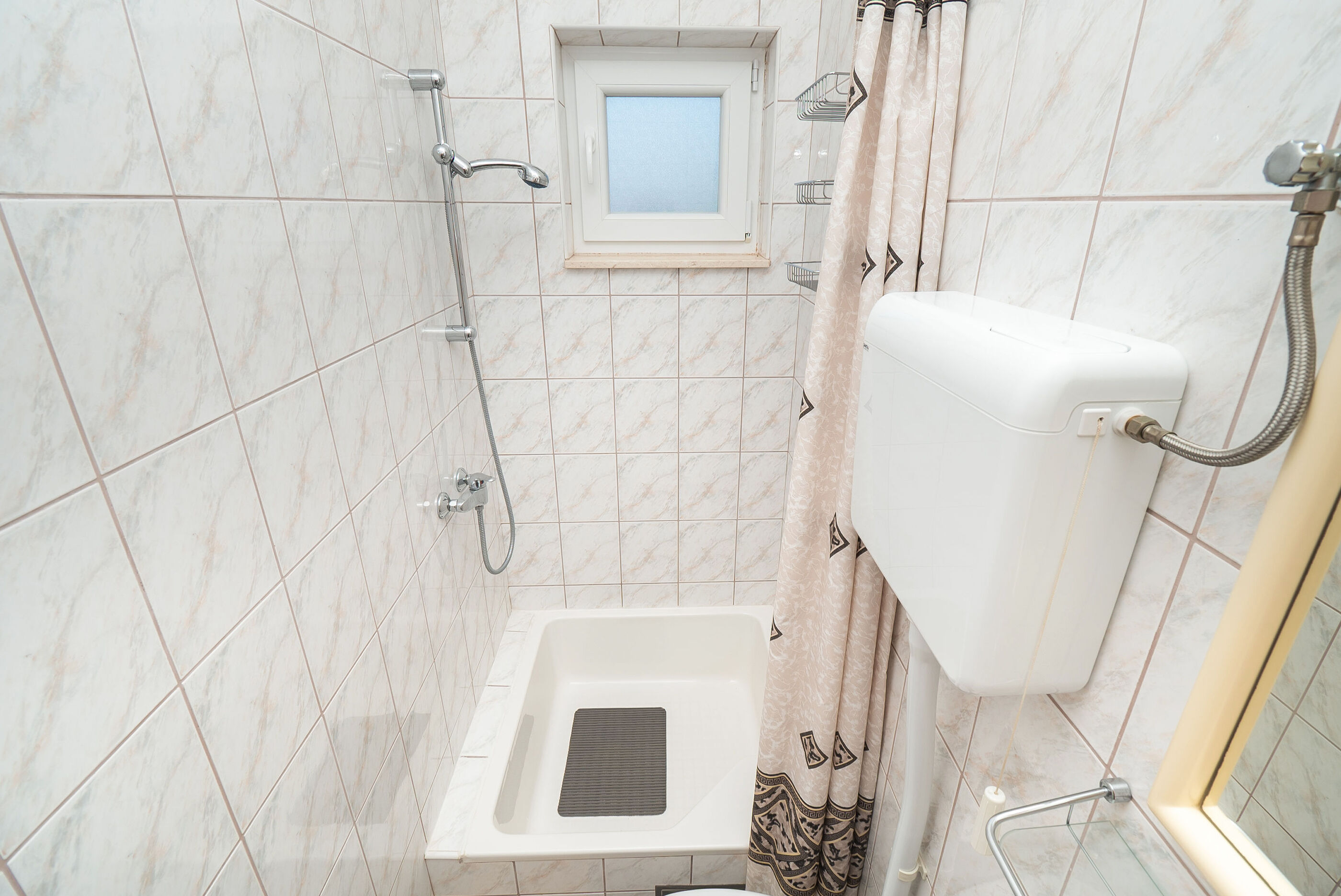 Apartments Ljubica 100111-A1