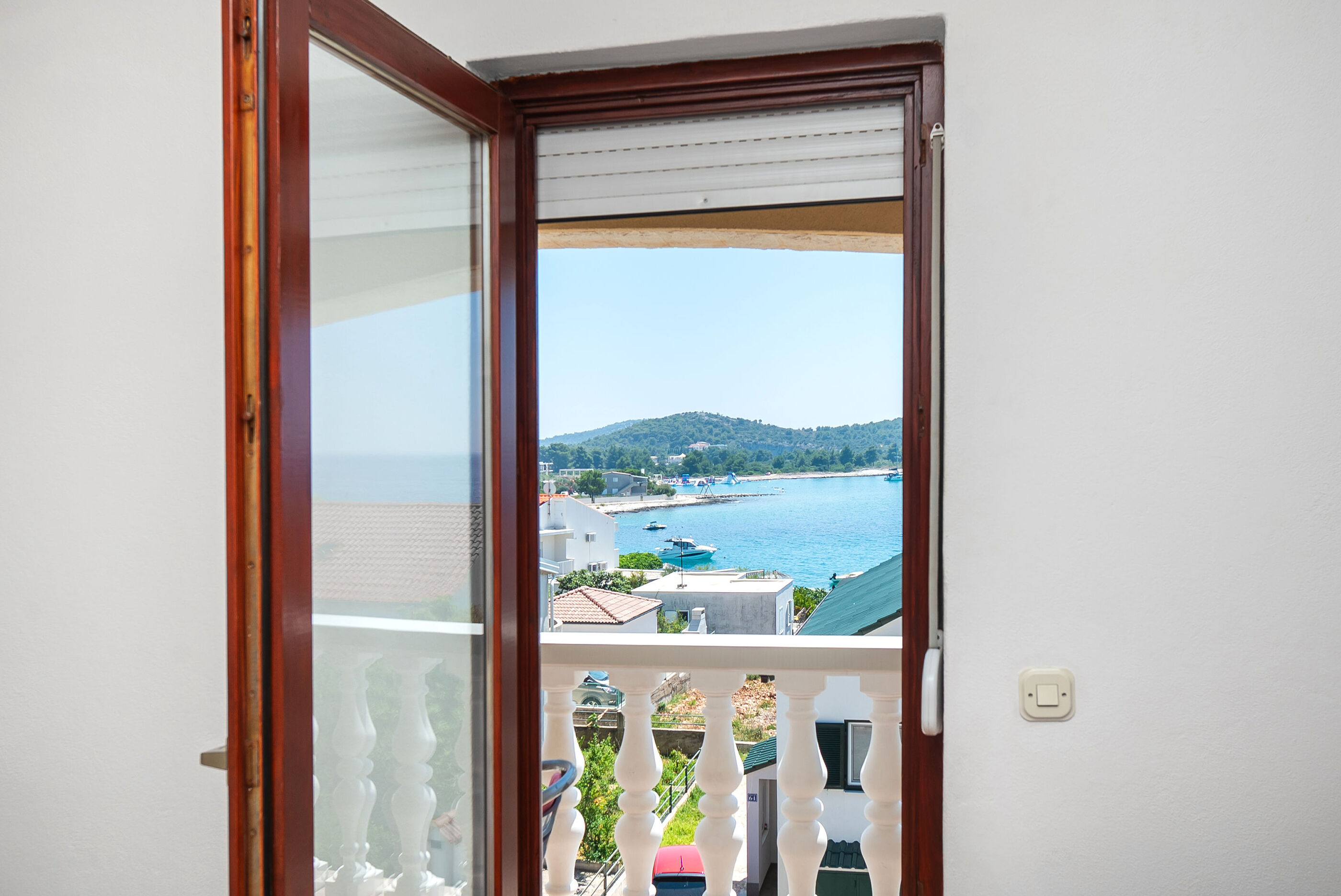 Apartments Ljubica 100111-A1
