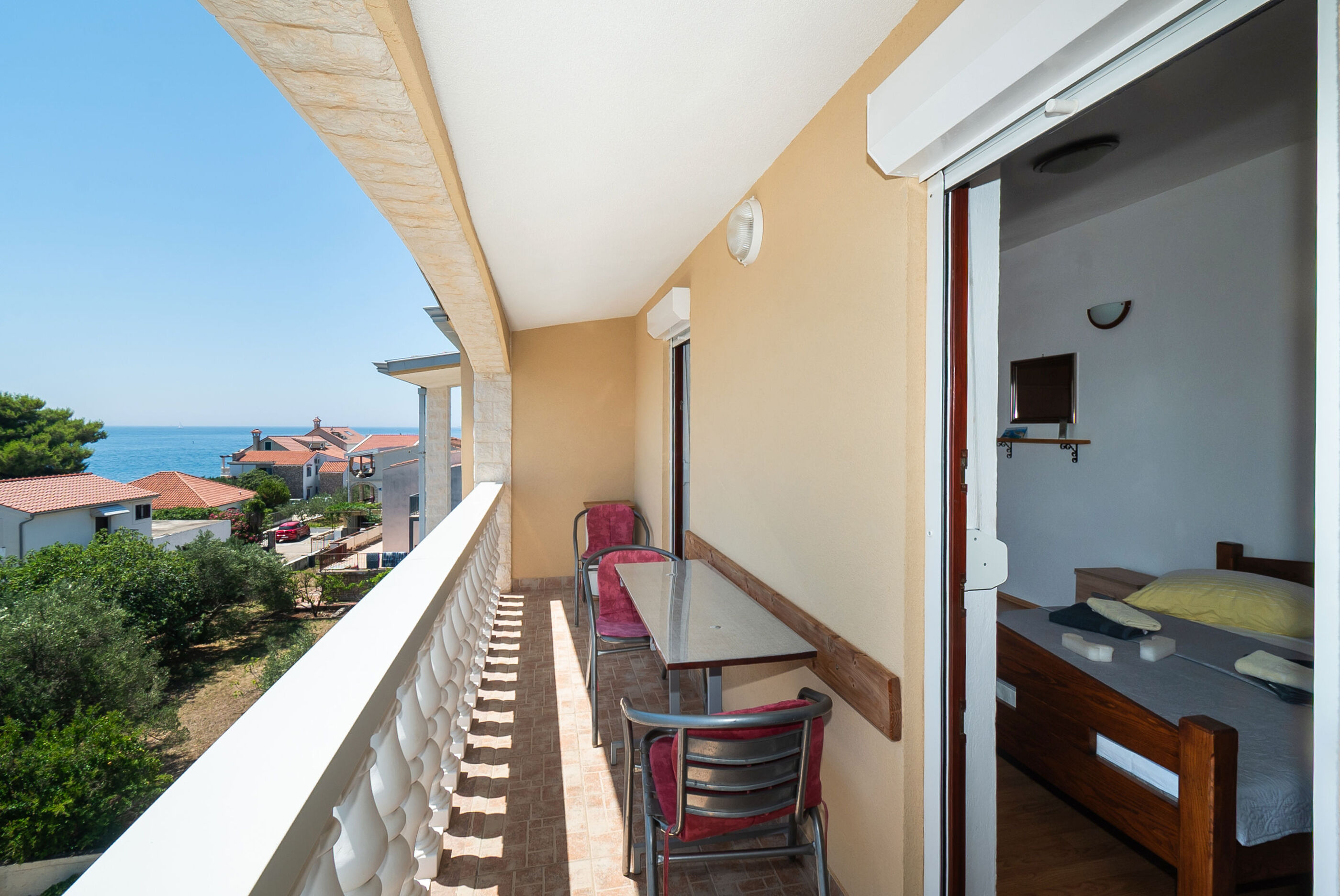 Apartments Ljubica 100111-A1