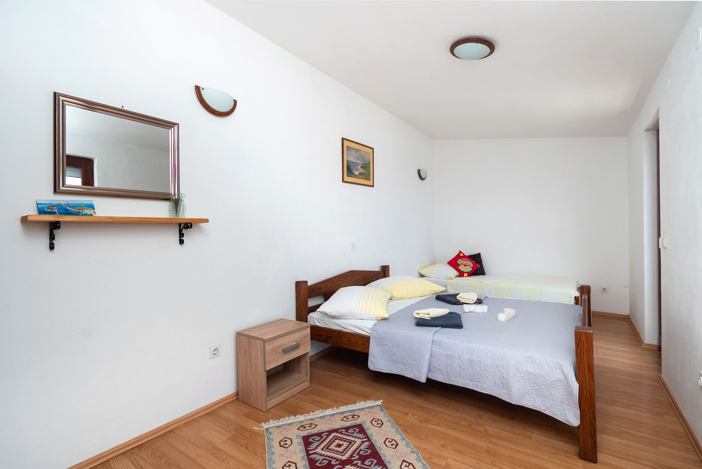 Apartments Ljubica 100111-A1