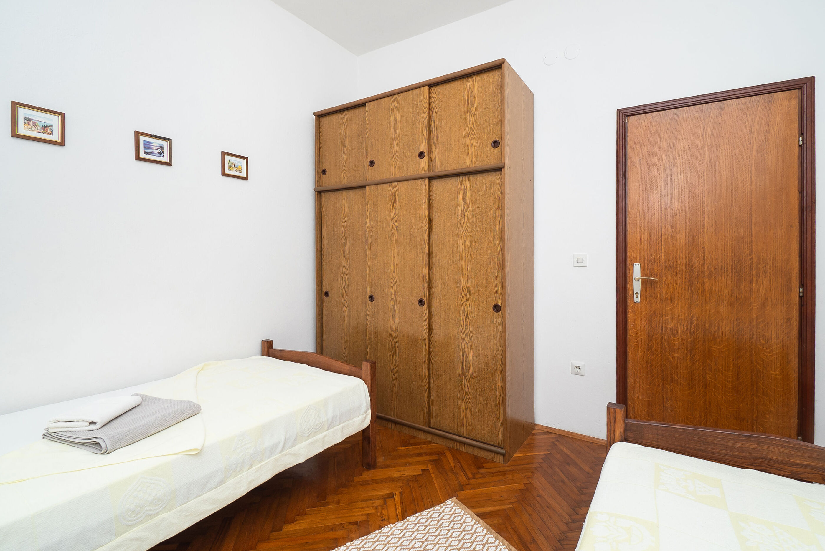 Apartments Ljubica 100111-A3