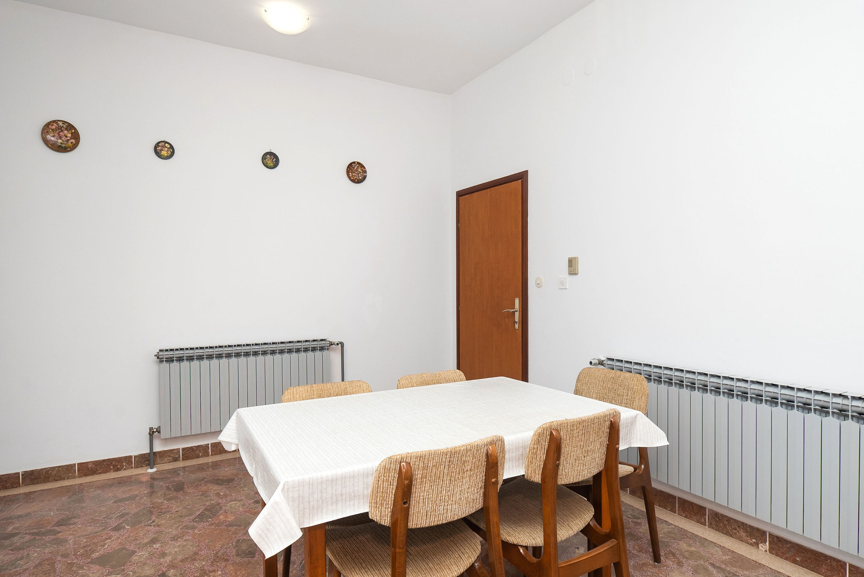 Apartments Ljubica 100111-A3