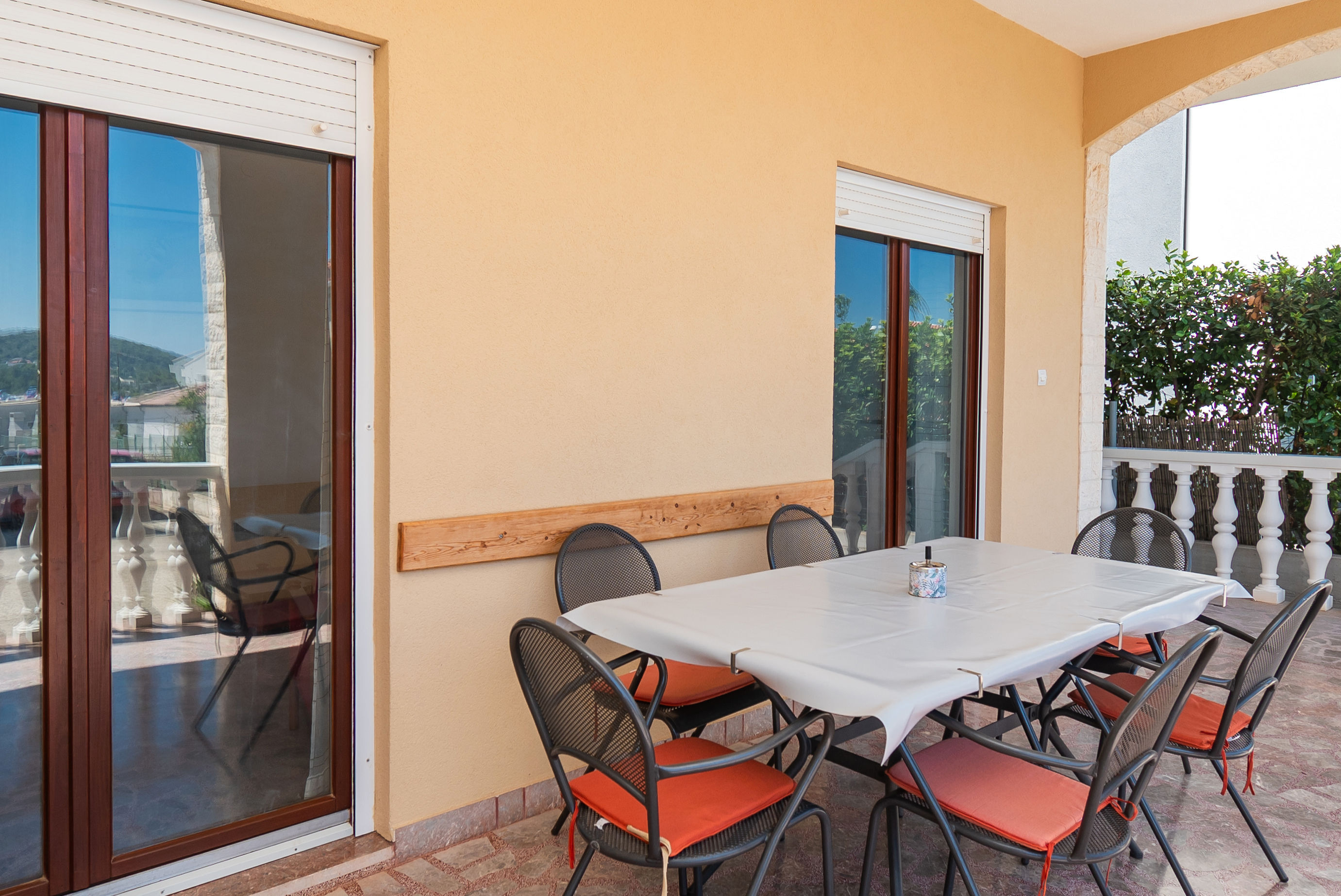 Apartments Ljubica 100111-A3