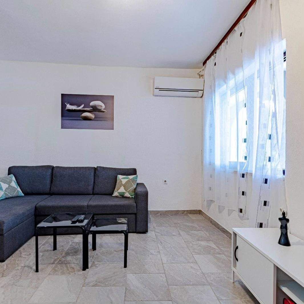 Apartments MILA 61561-A1