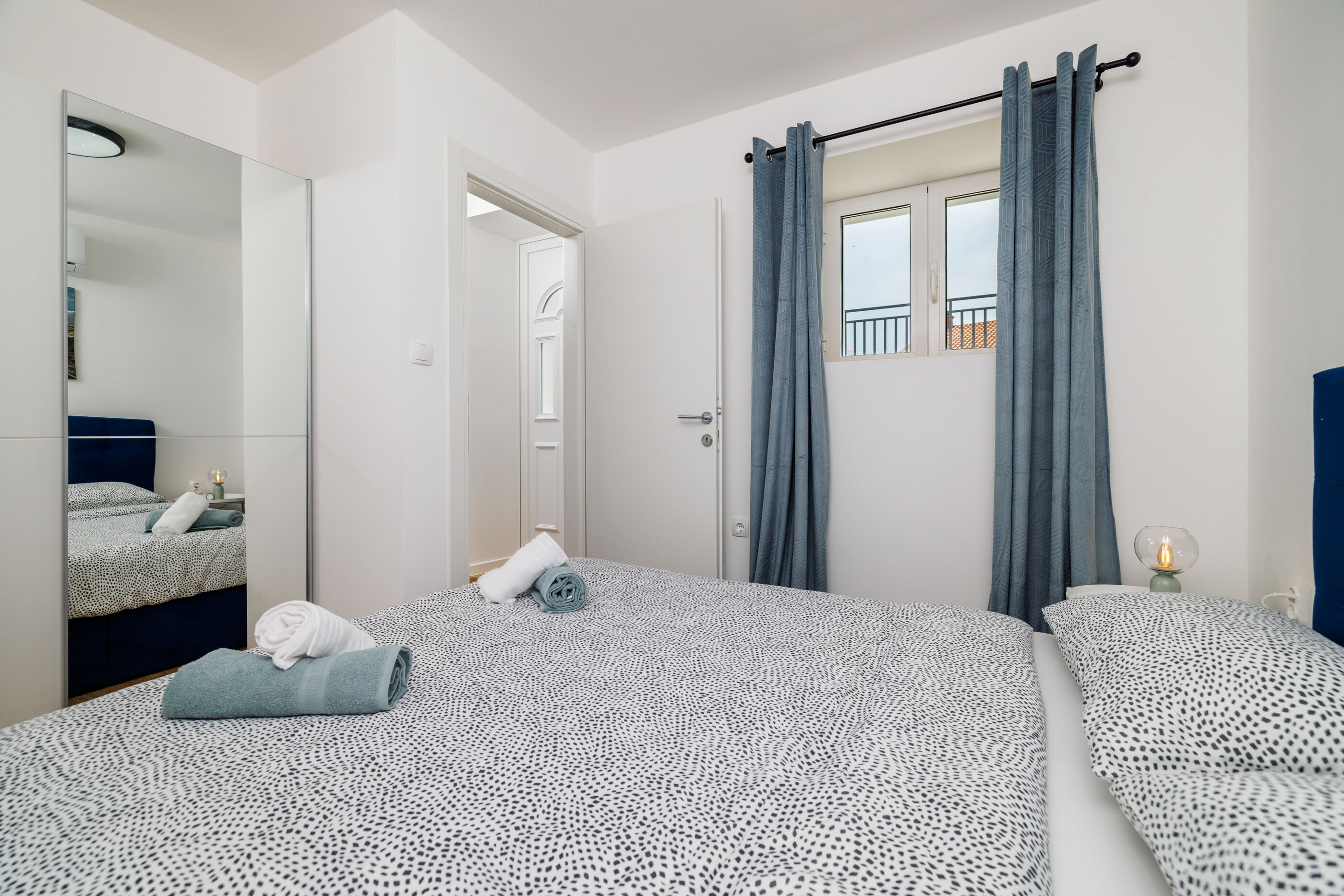 House Scaena 99432-K1