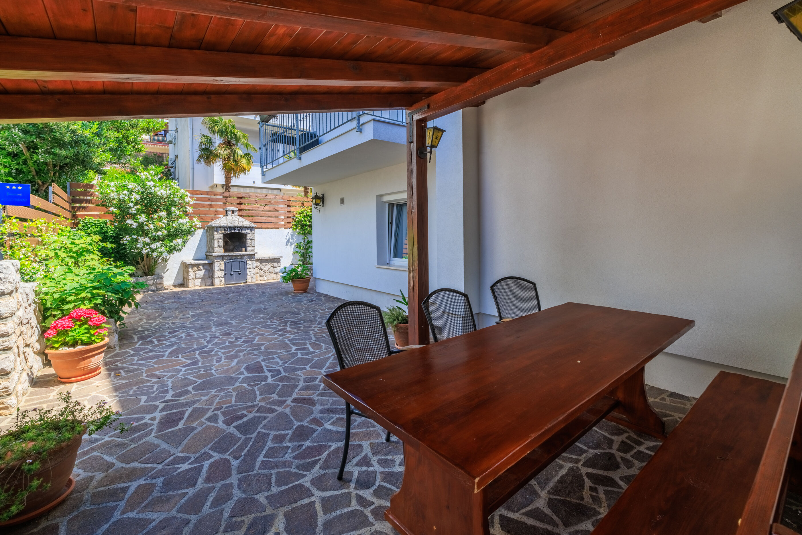 Apartments Iva 62802-A3