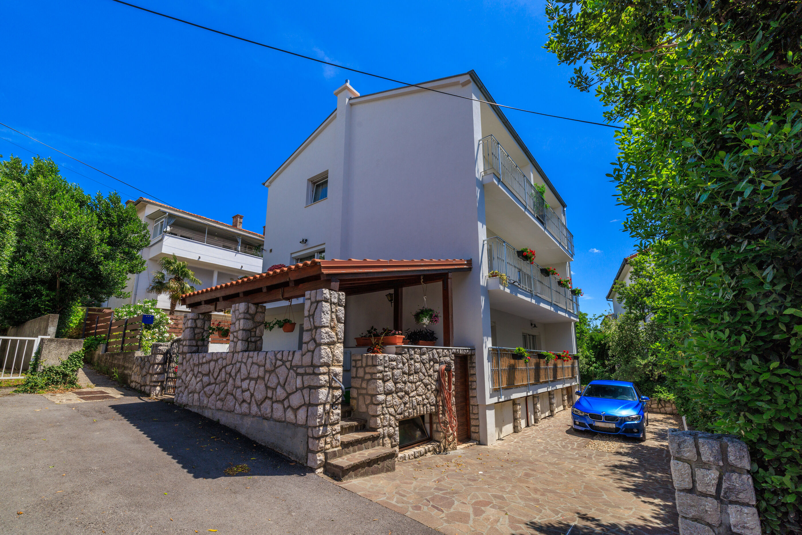 Apartments Iva 62802-A3