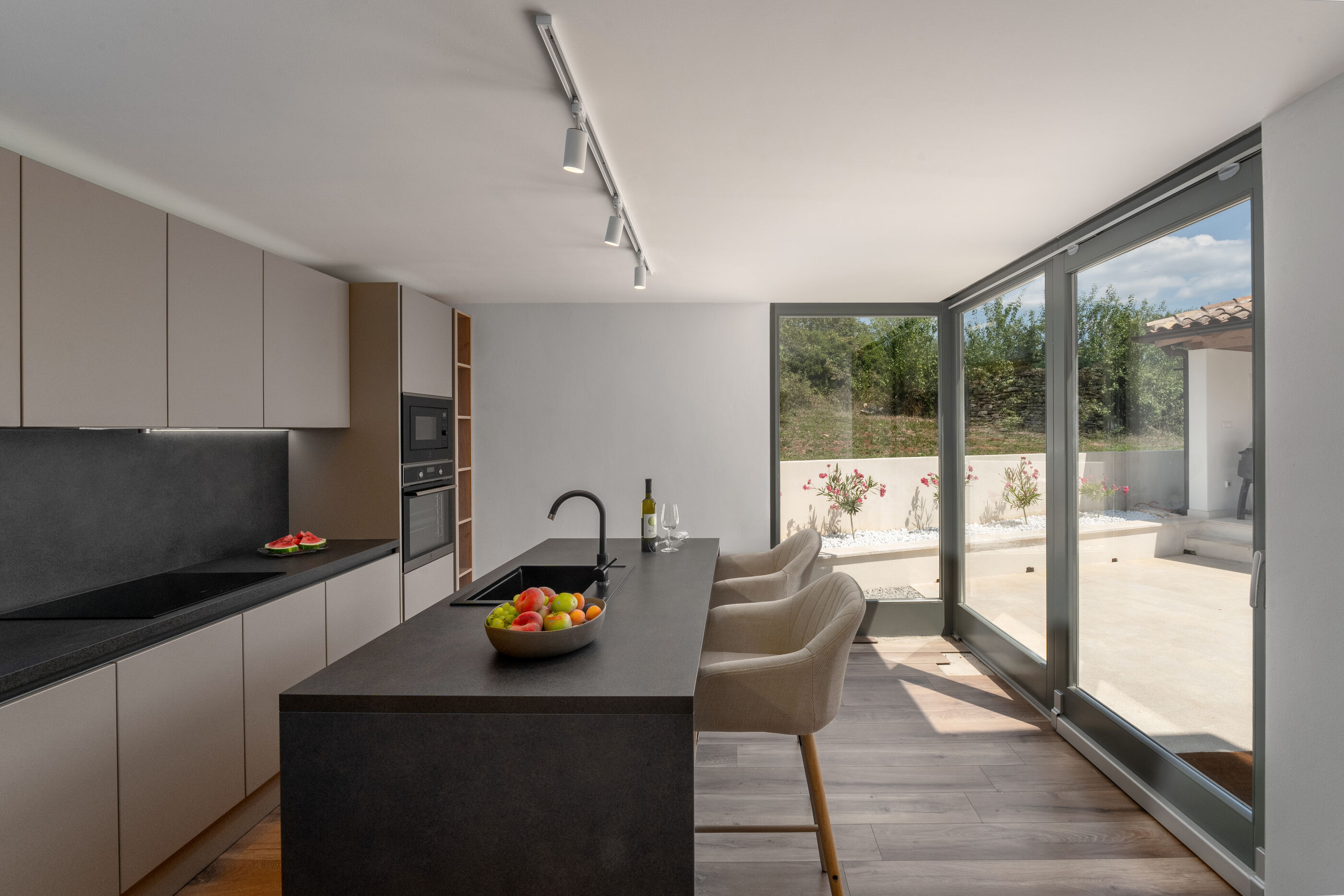 Villa Treori s bazenom 11338-K1