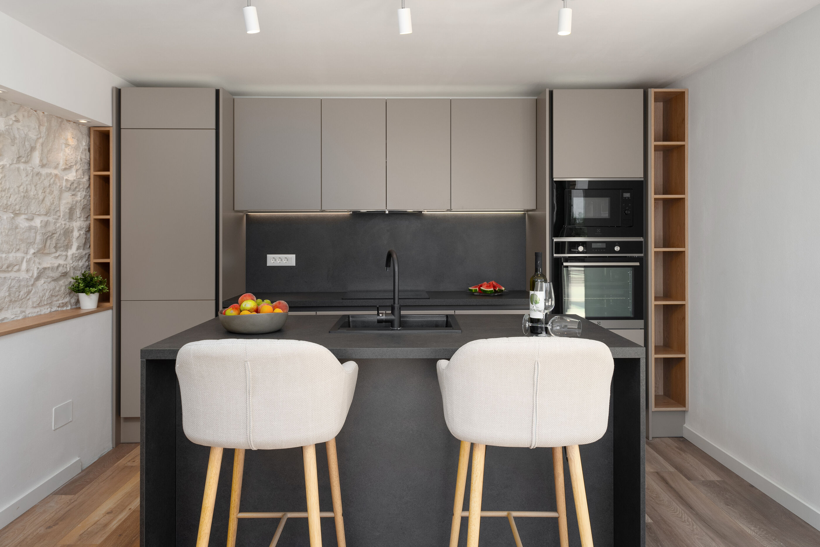 Villa Treori s bazenom 11338-K1