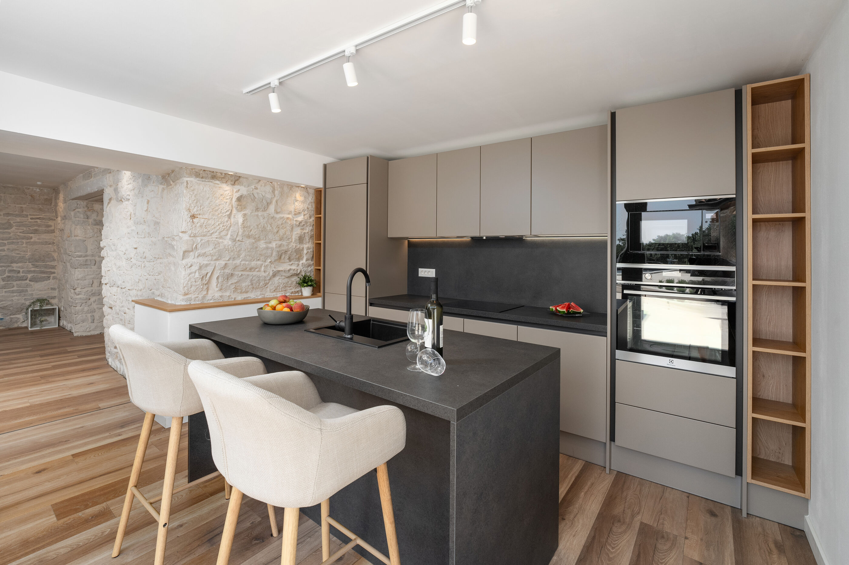 Villa Treori s bazenom 11338-K1