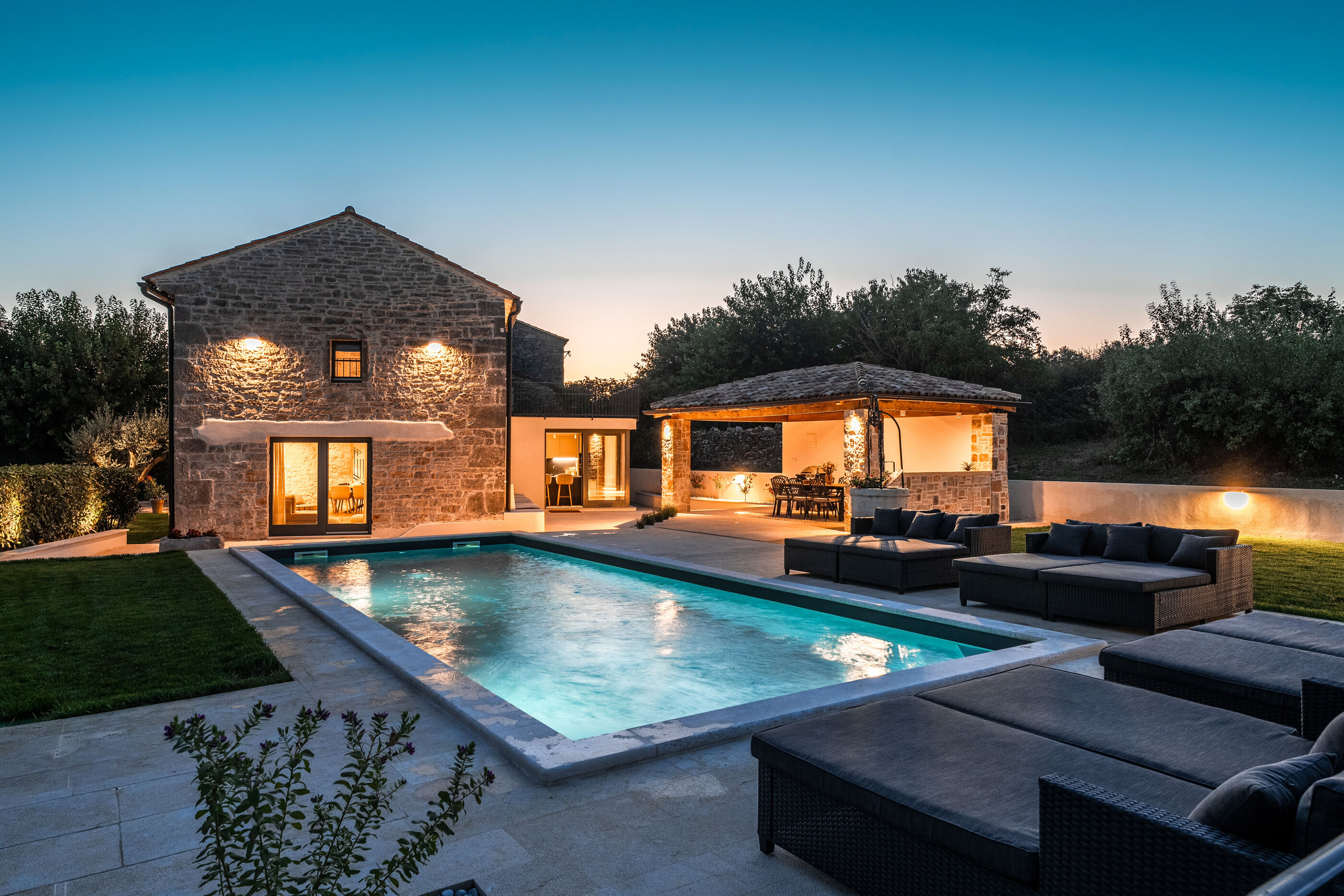 Villa Treori s bazenom 11338-K1