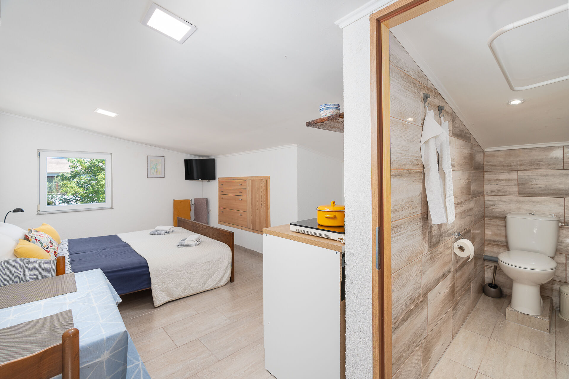Apartment Tom 101191-A1
