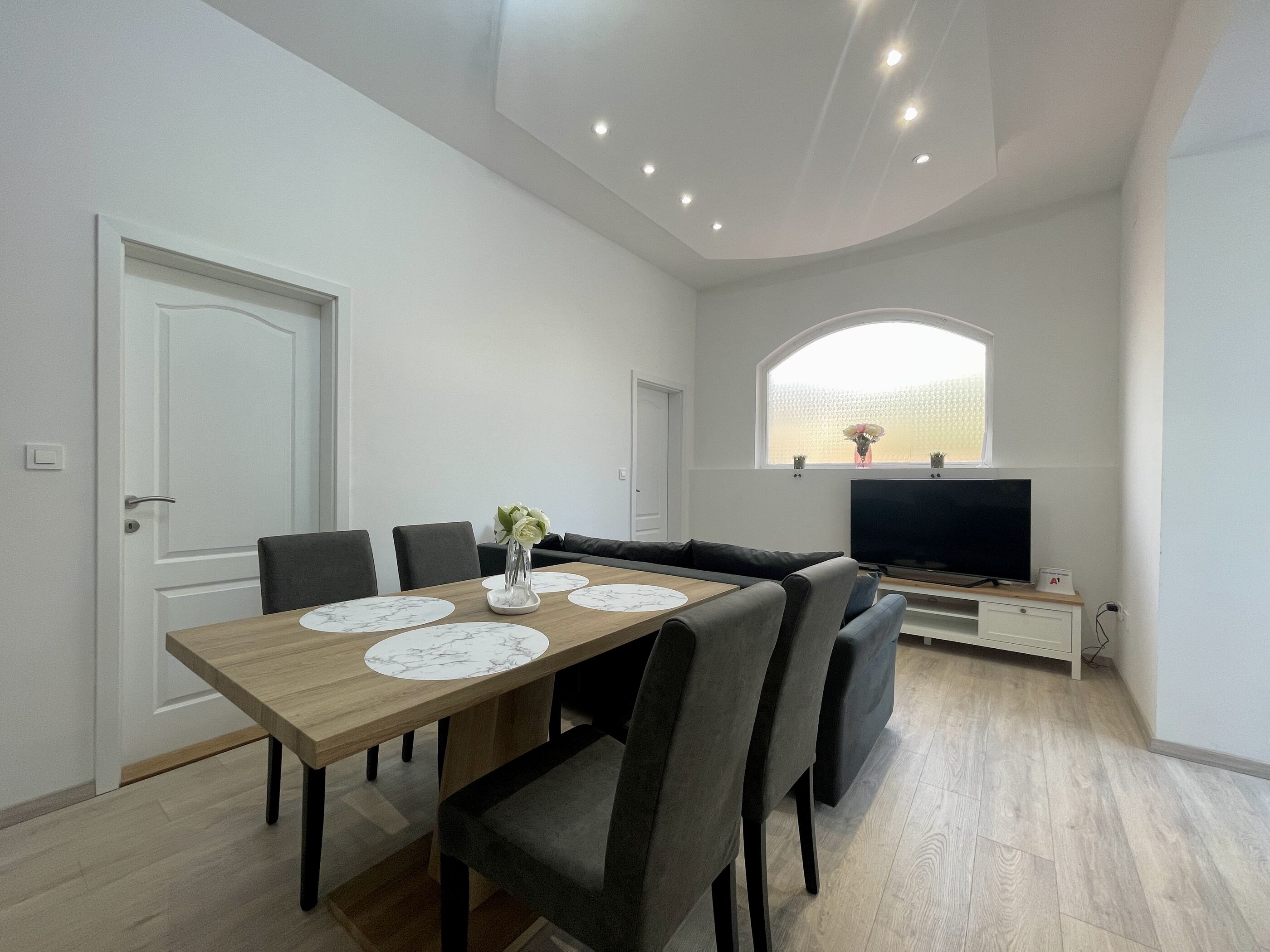 Apartments FILIP 62403-A2