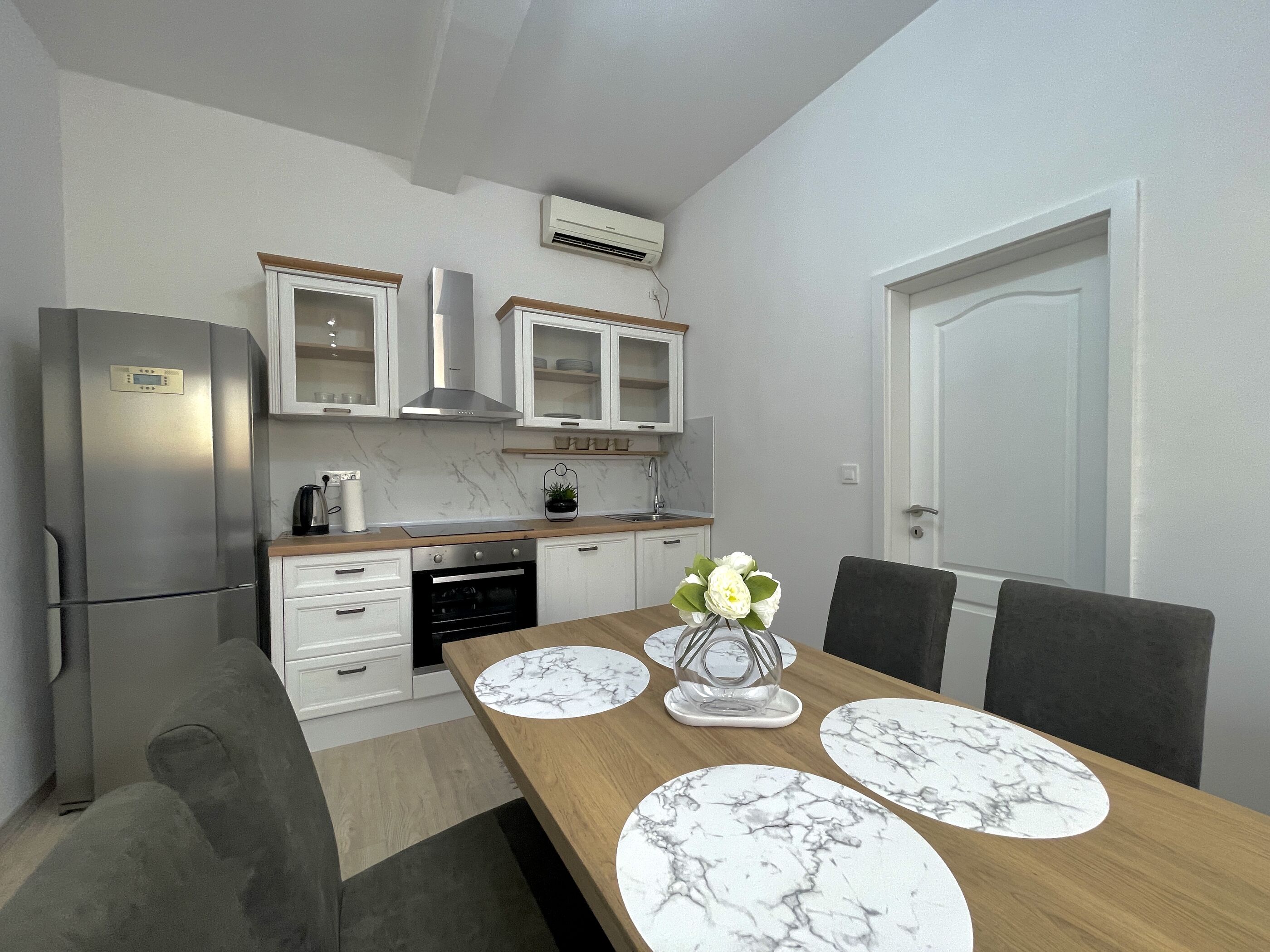 Apartments FILIP 62403-A2