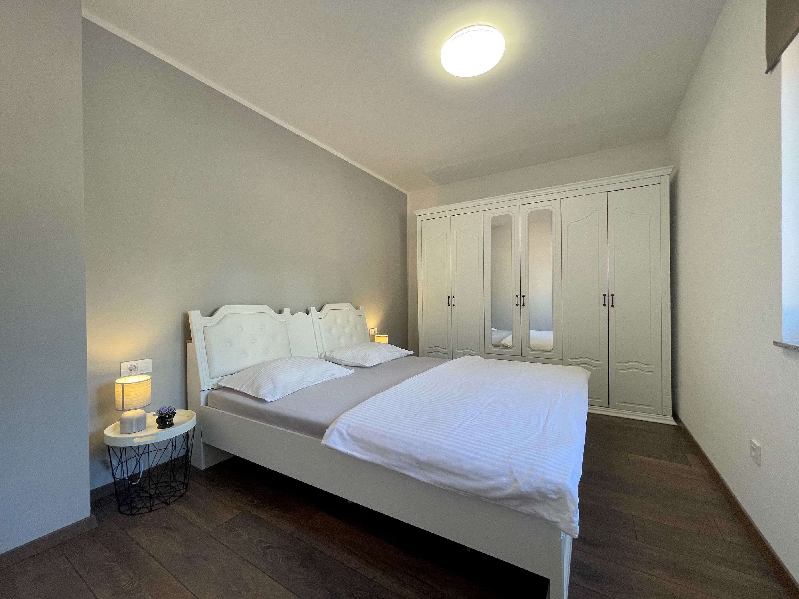 Apartments FILIP 62403-A2