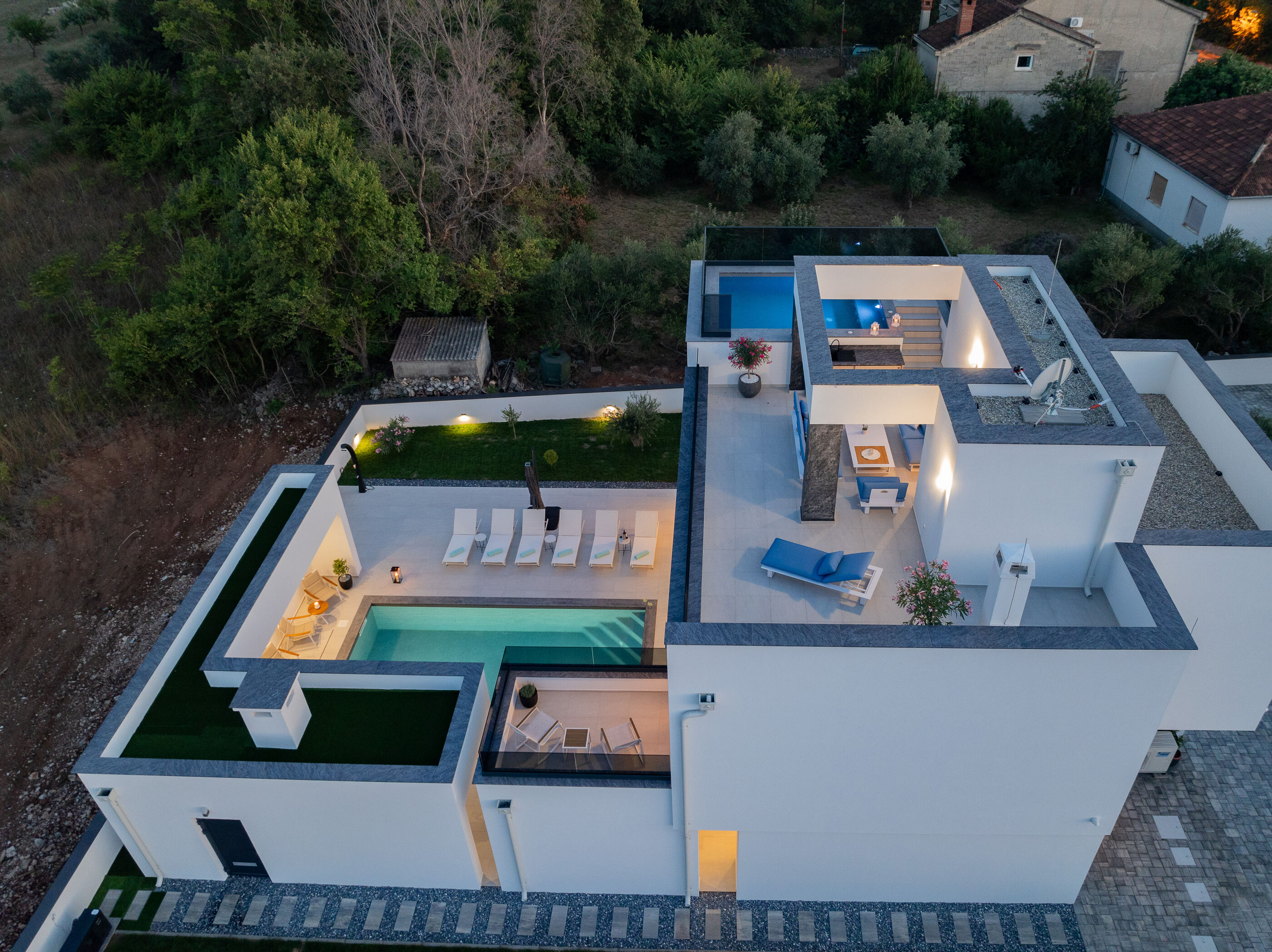 Villa Elena 64138-K1