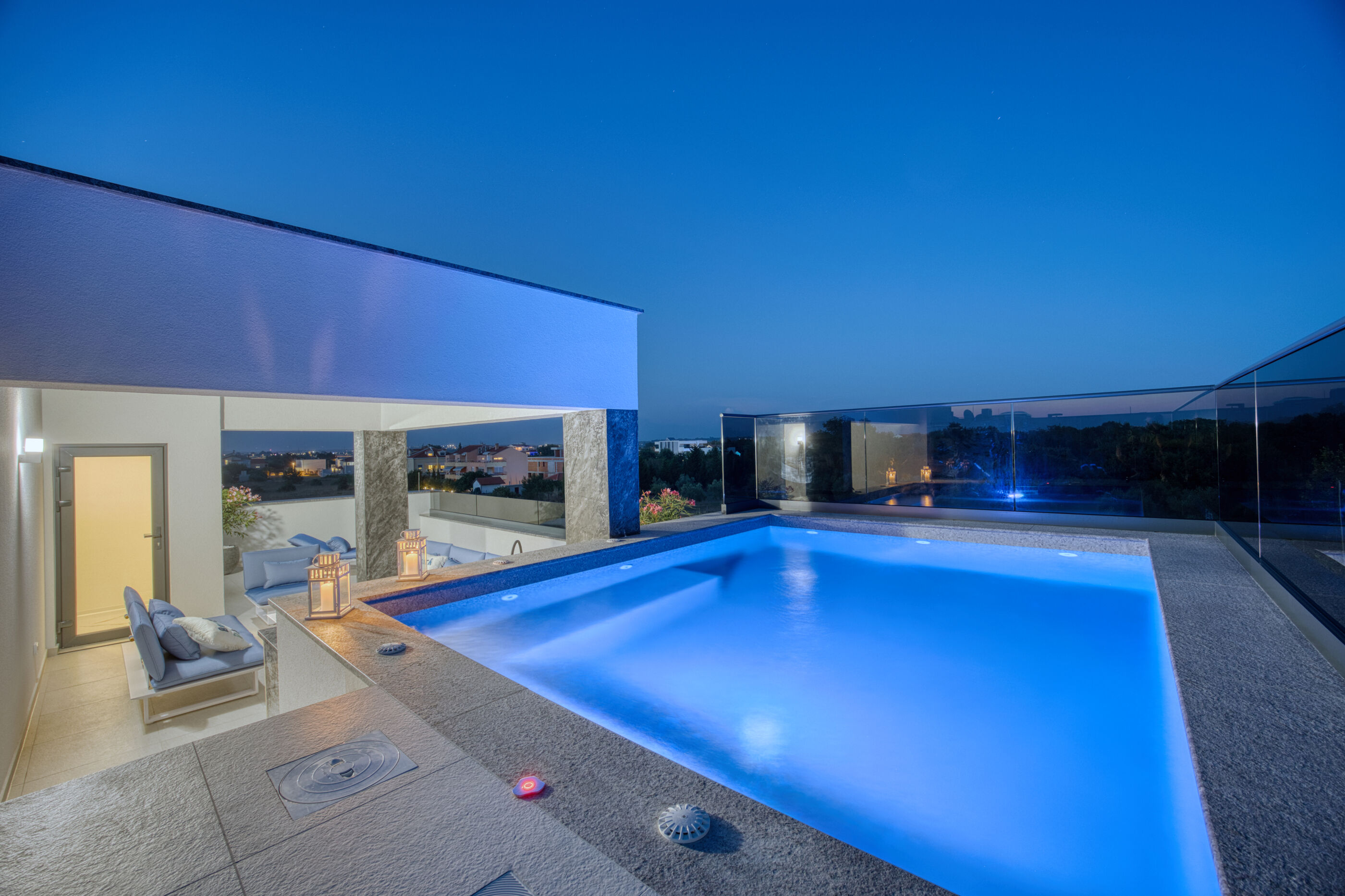 Villa Elena 64138-K1