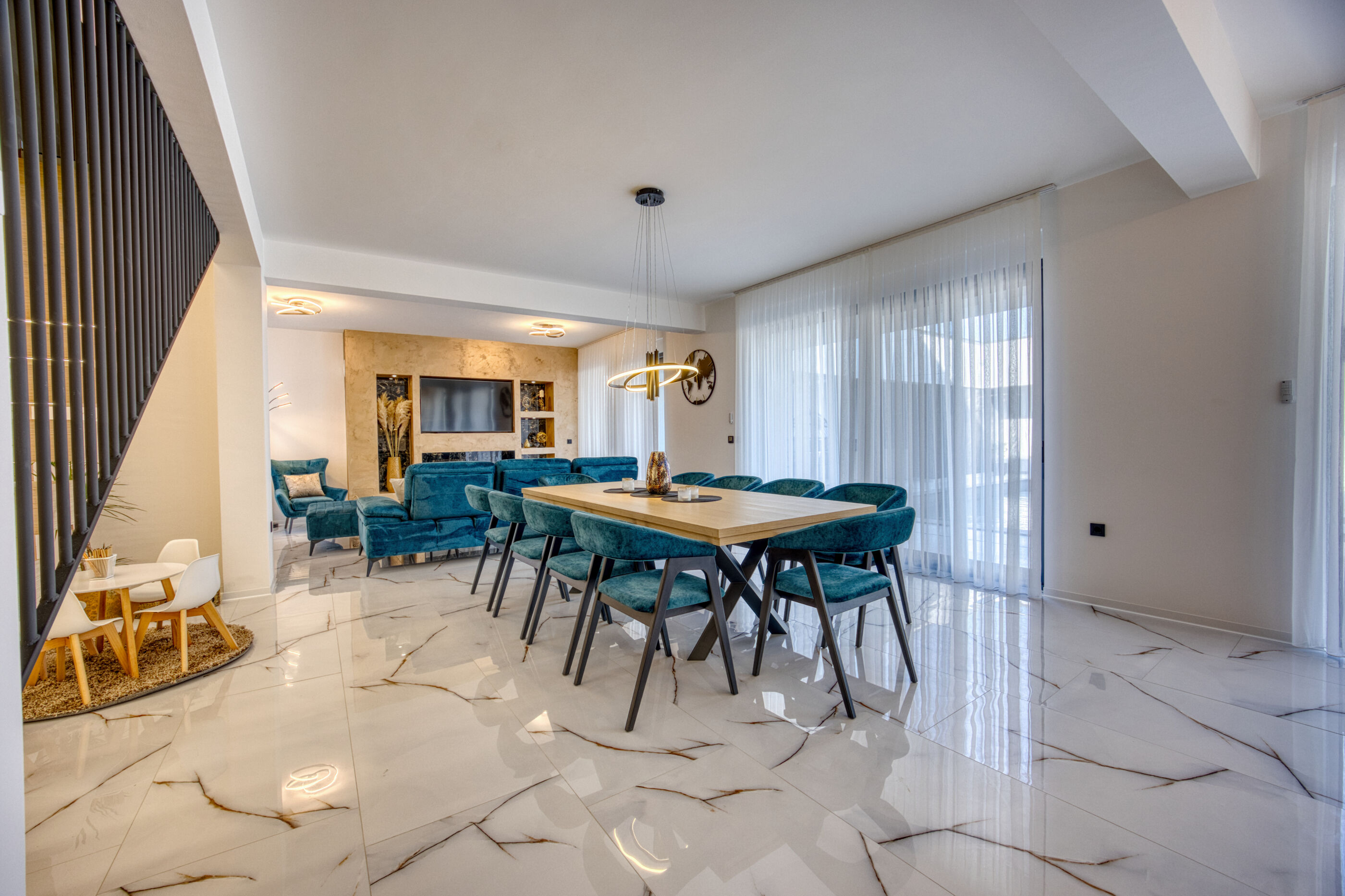 Villa Elena 64138-K1