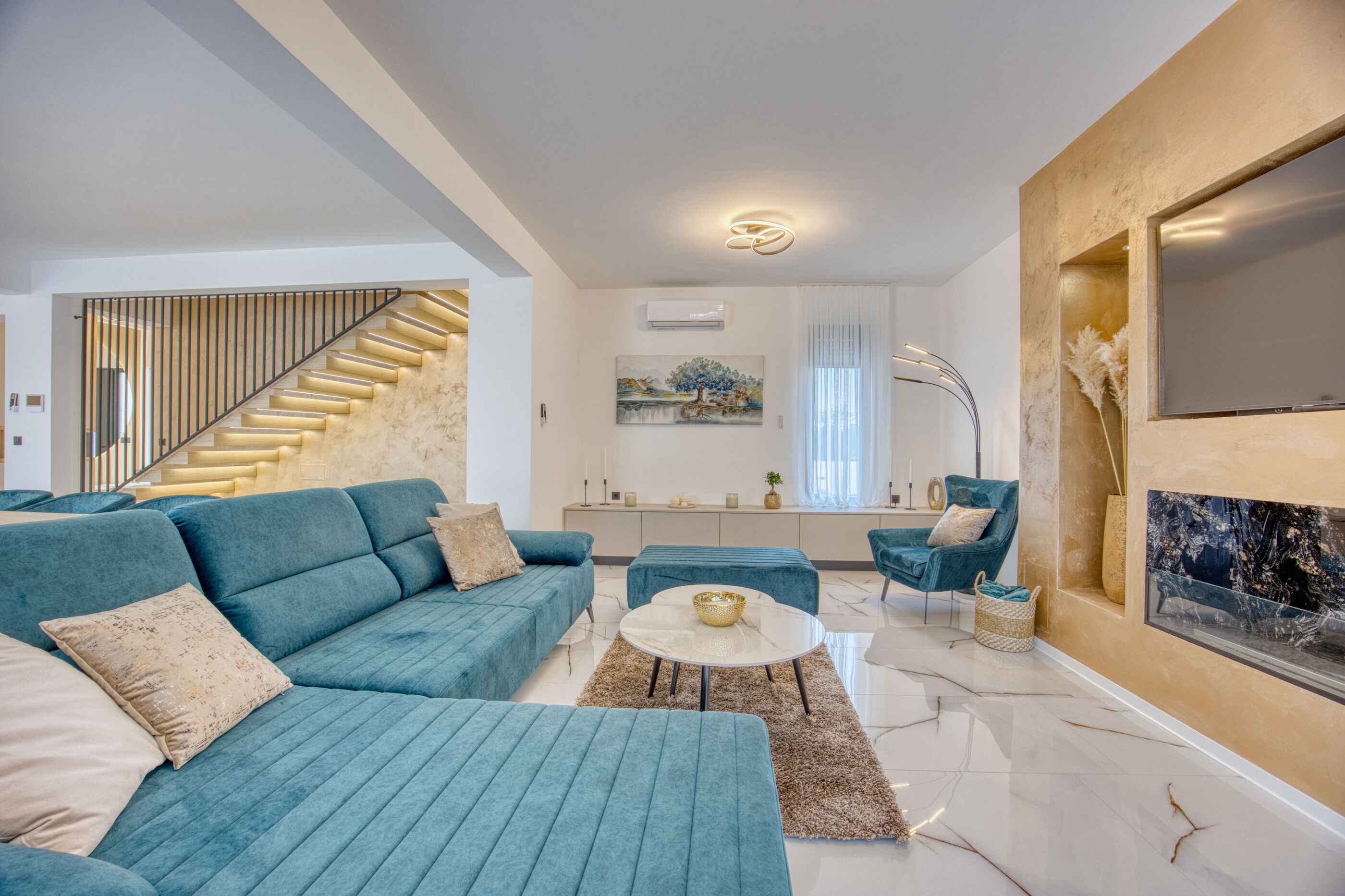 Villa Elena 64138-K1