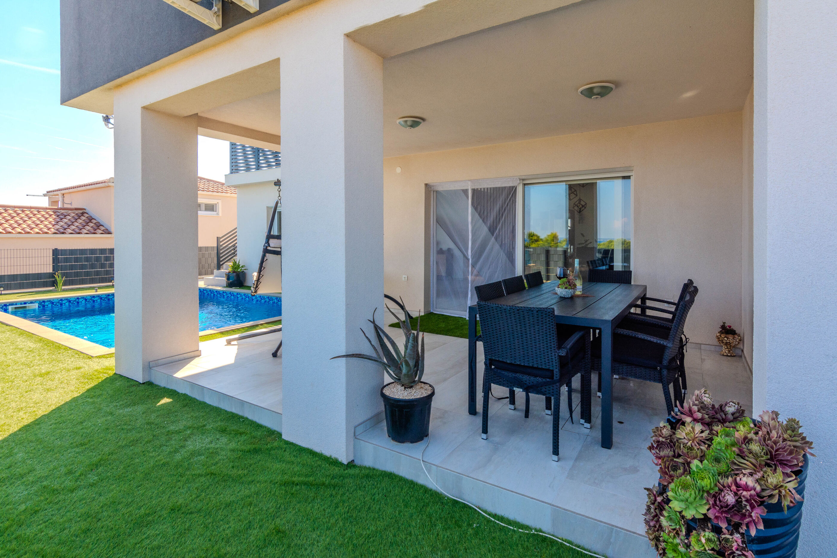 Villa Darinka 72052-K1
