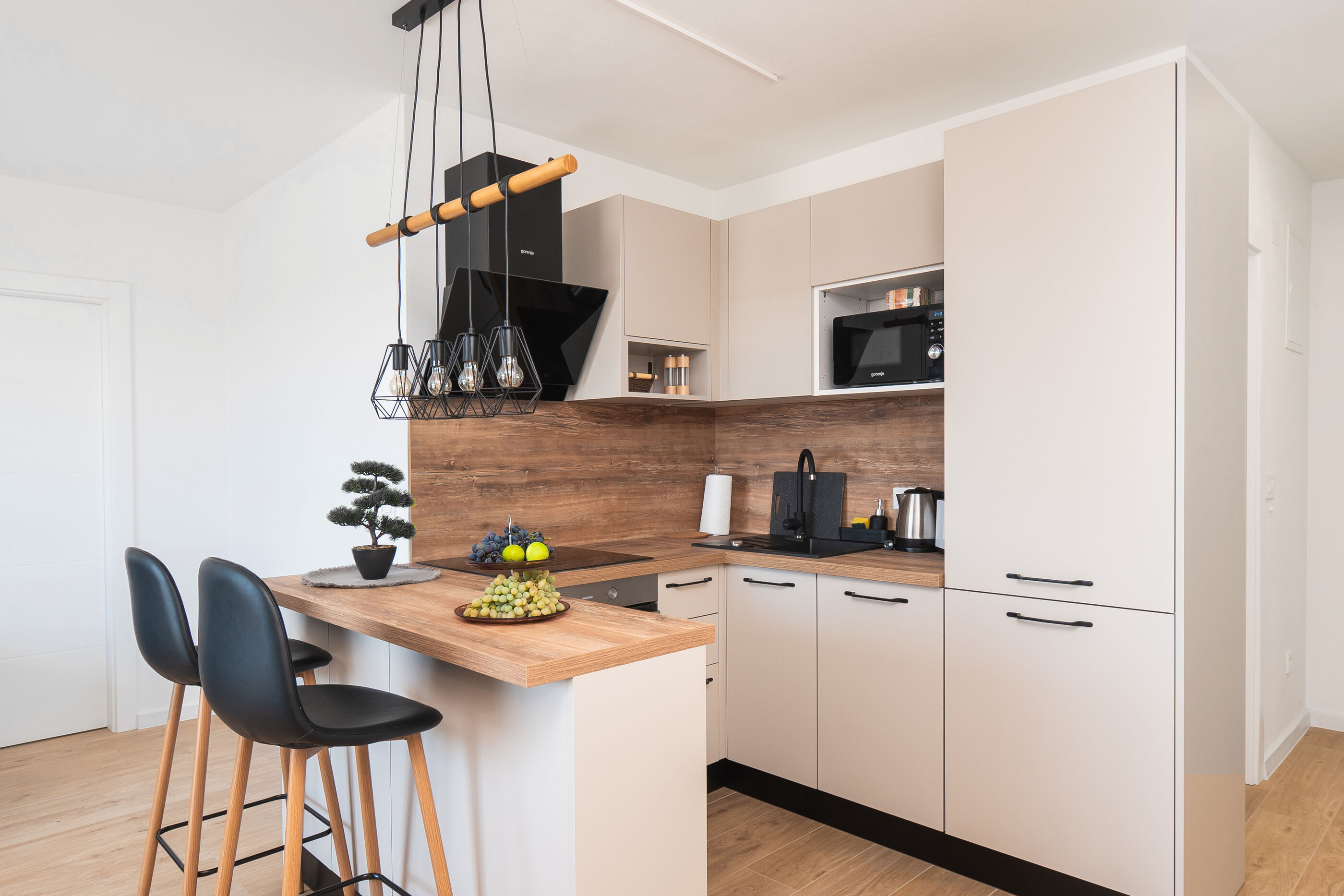 Apartments Lenolu 114491-A1