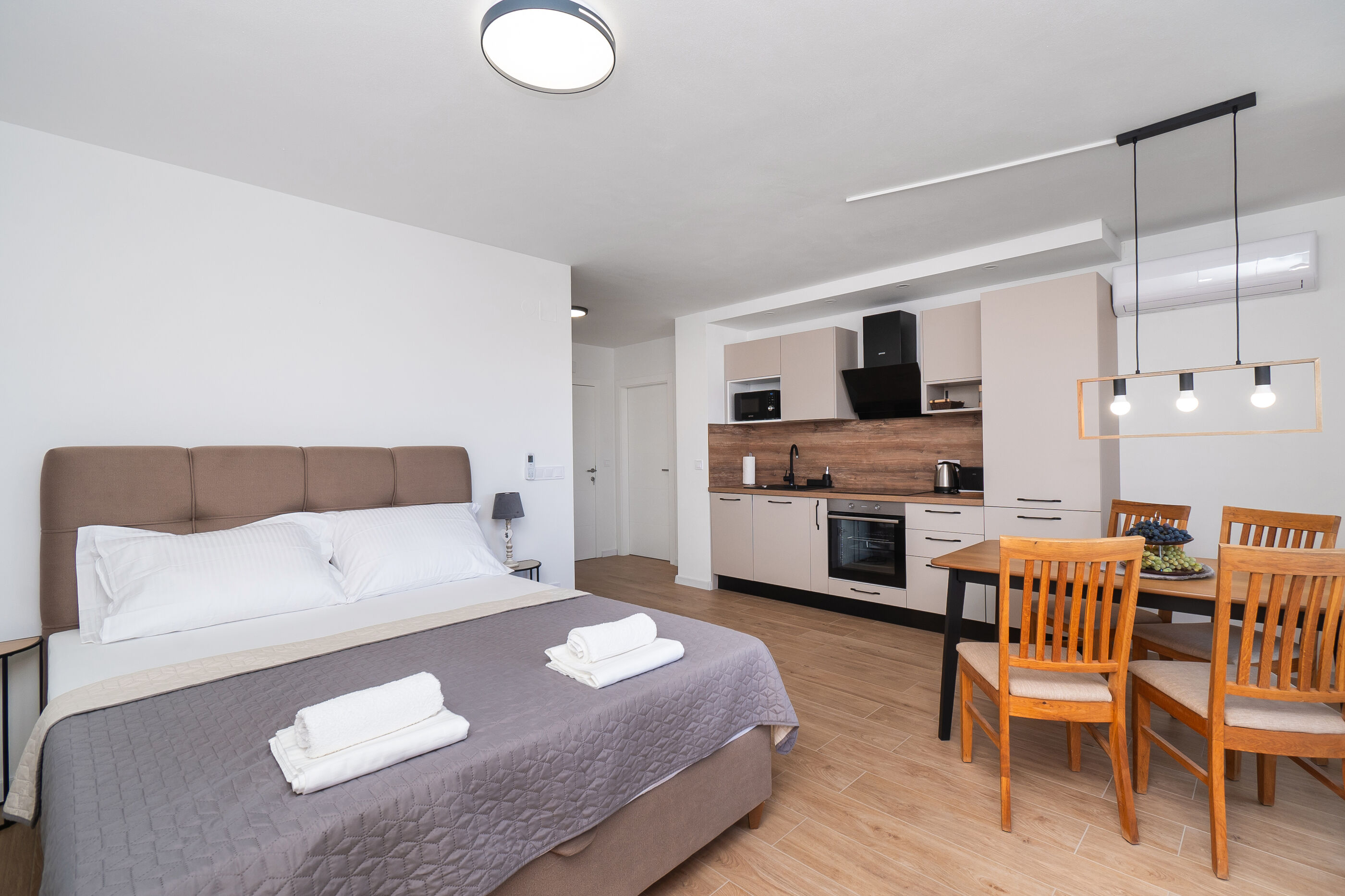 Apartments Lenolu 114491-A2