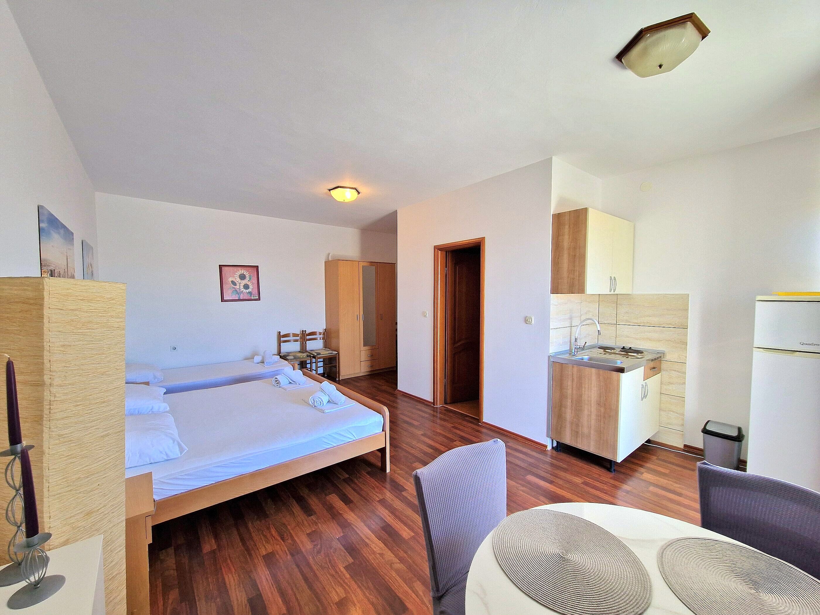 Apartments BELAN 20102-A3