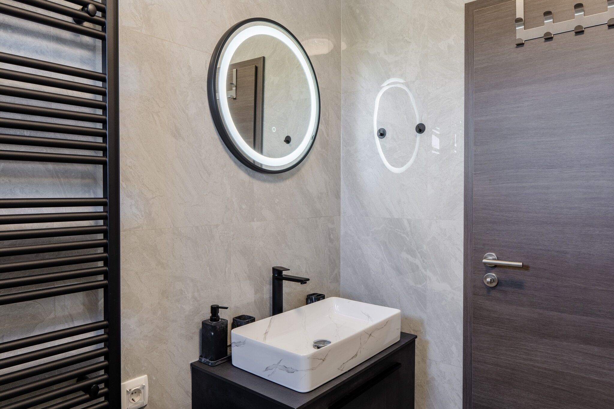 Apartment Diamond 114561-A1