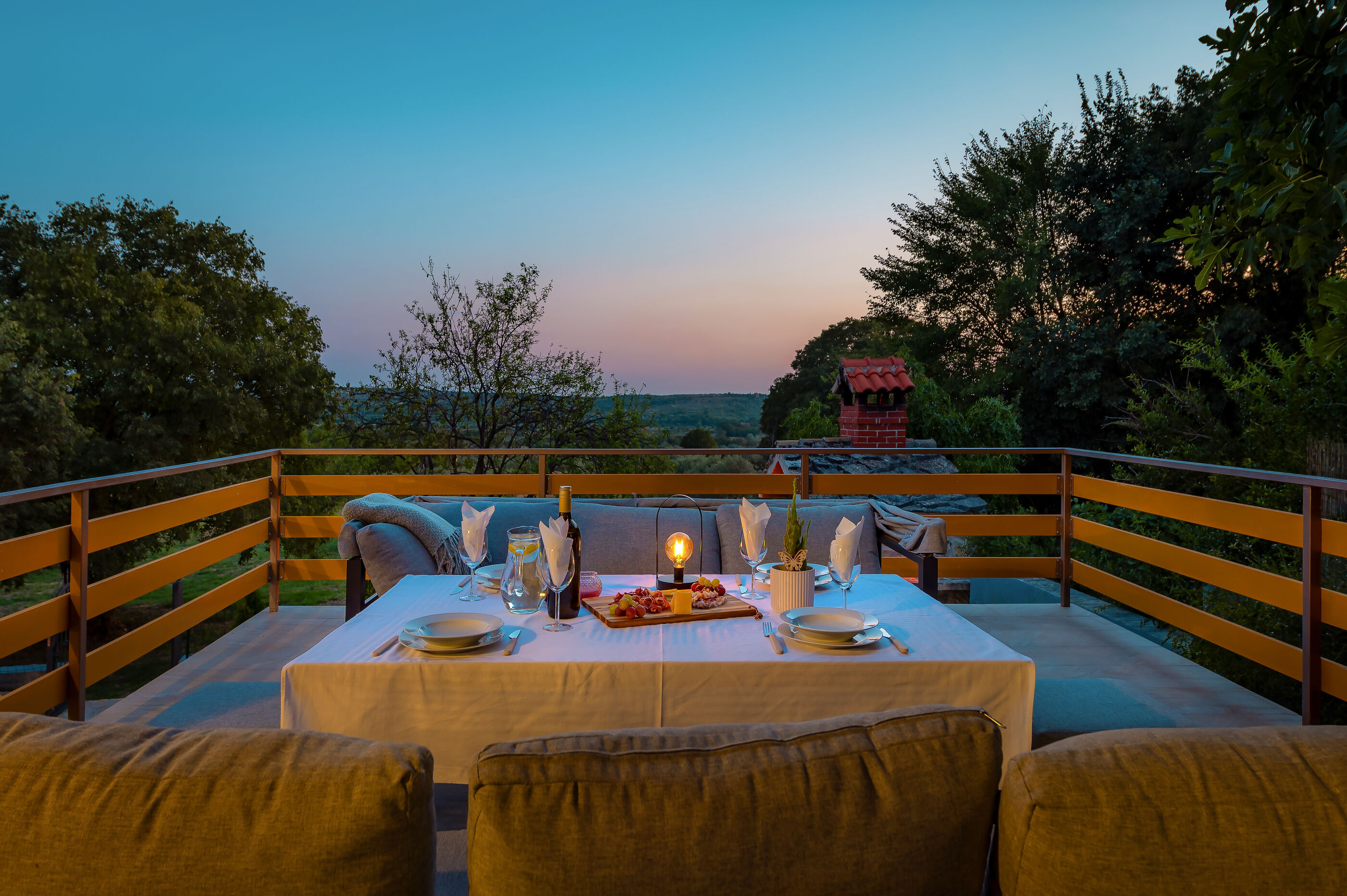 Villa Manda Adriatic with heated pool V8481-K1