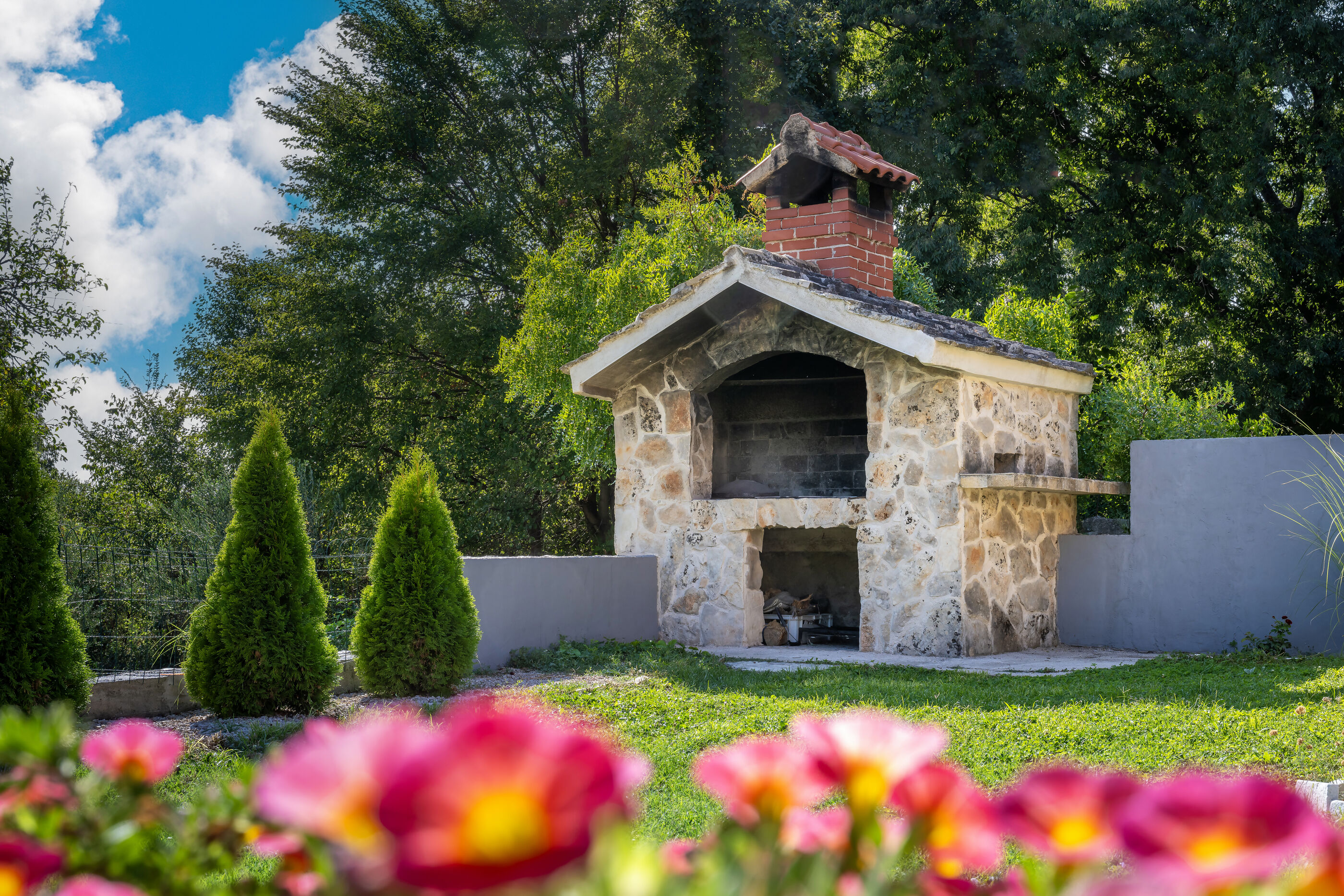 Villa Manda Adriatic with heated pool V8481-K1