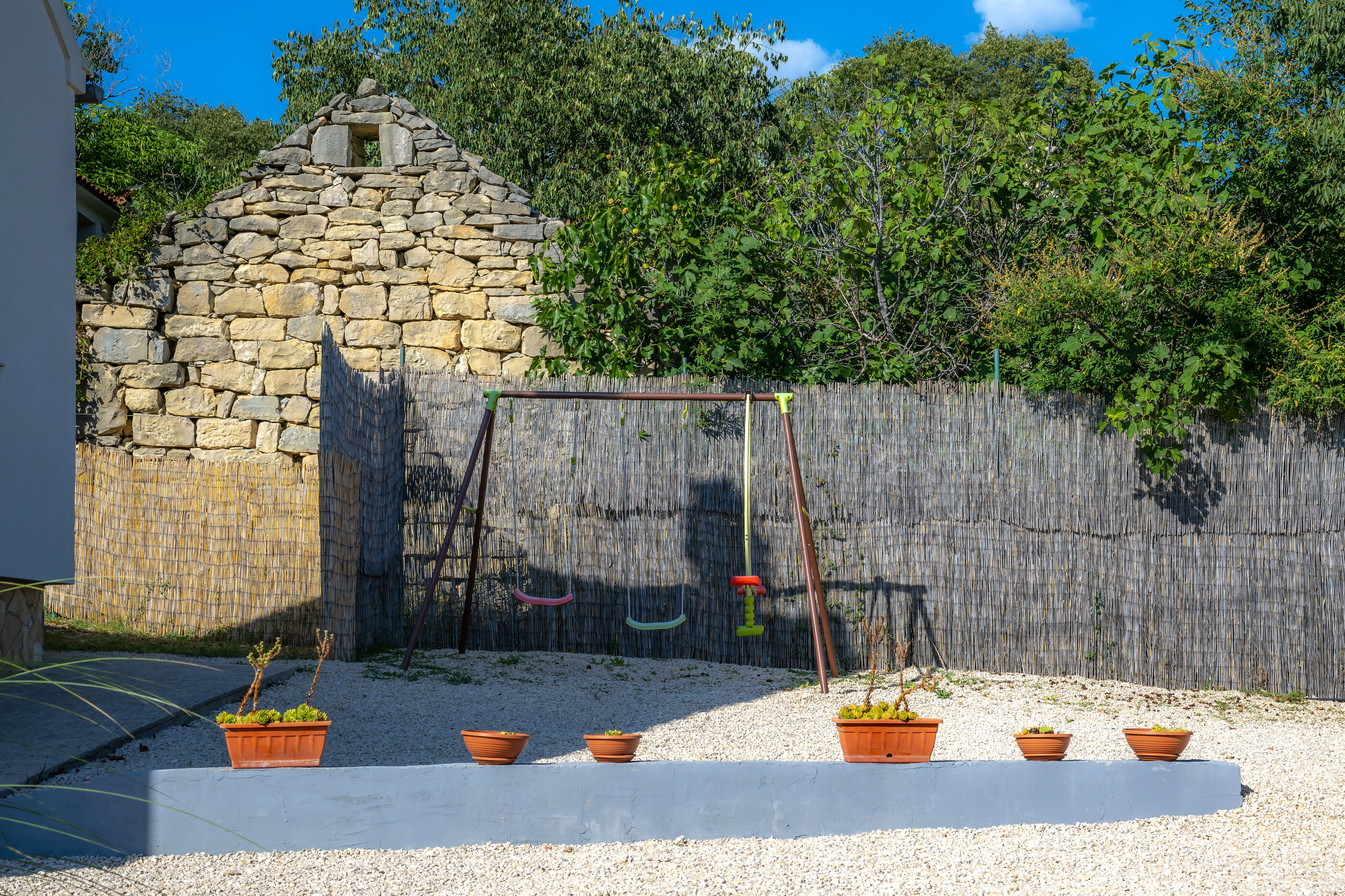 Villa Manda Adriatic with heated pool V8481-K1