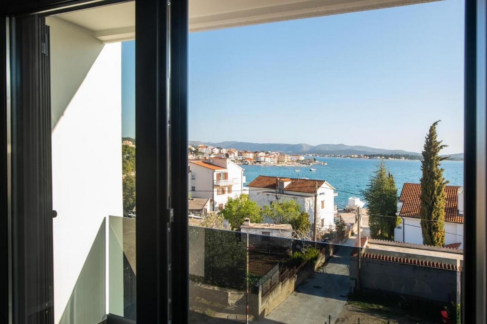 Apartments Luxury Brodarica Beach 114621-A1