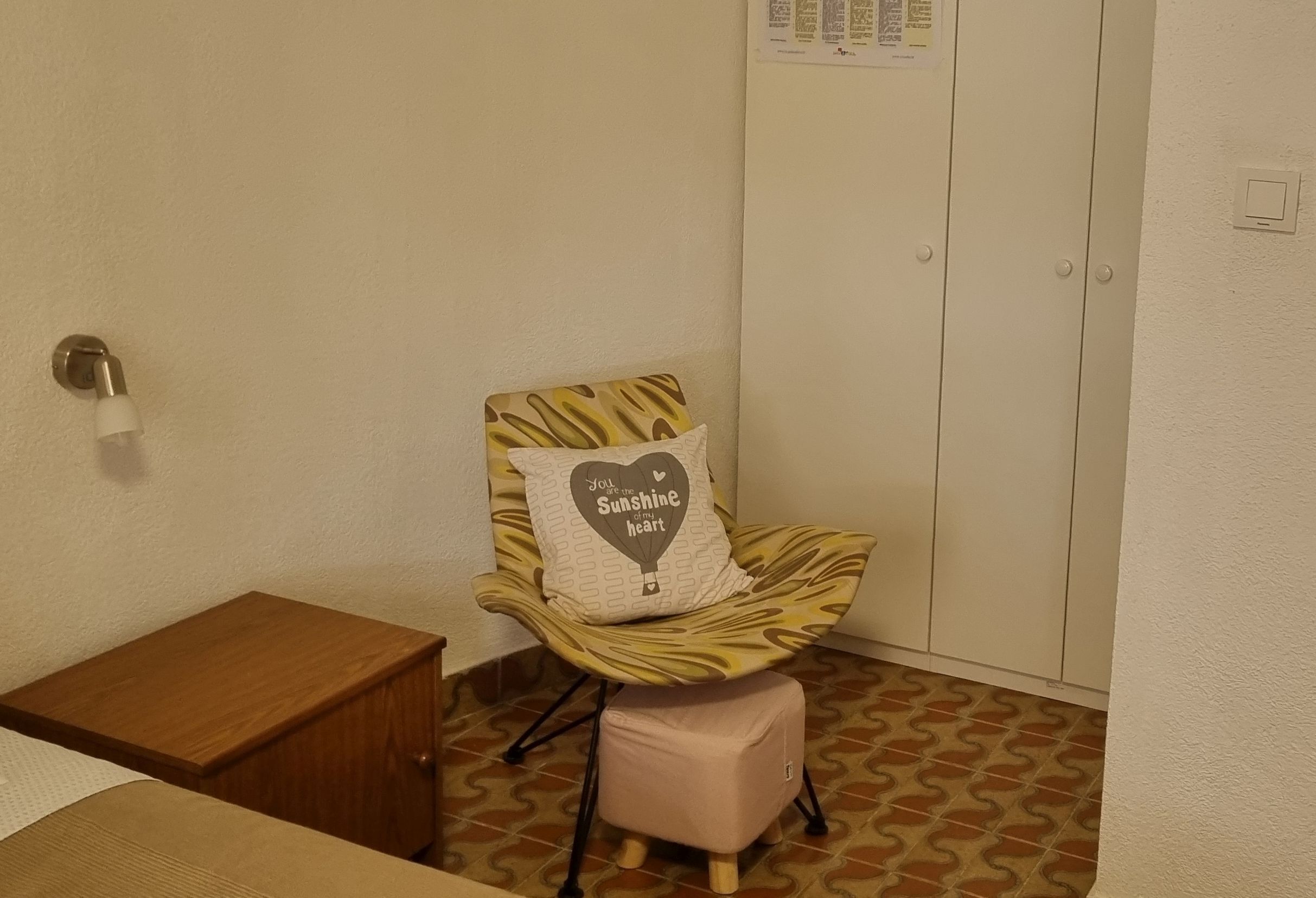 Apartments Mala kuća kraj mora 96141-A2