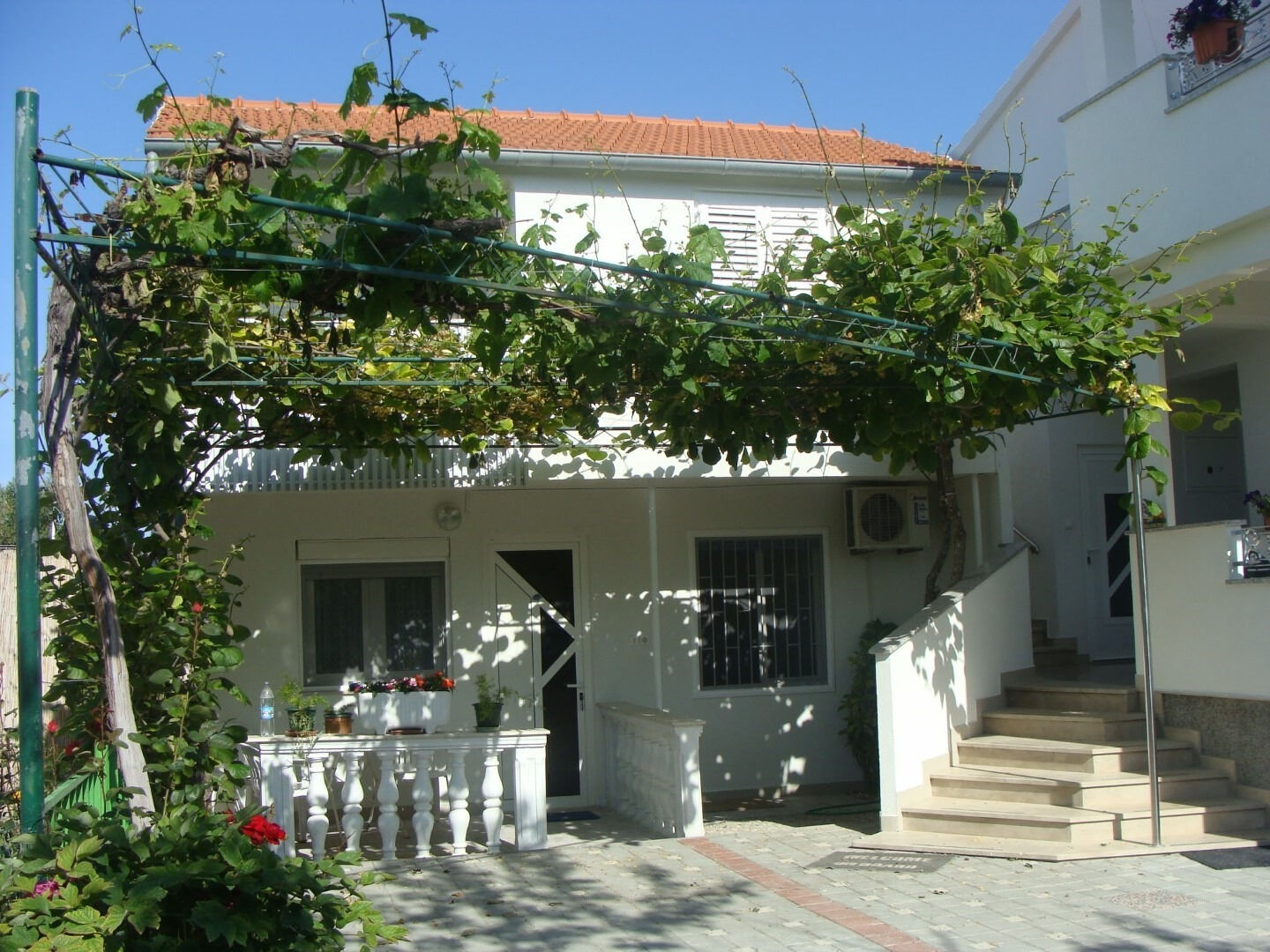 Apartments Let 10293-A1