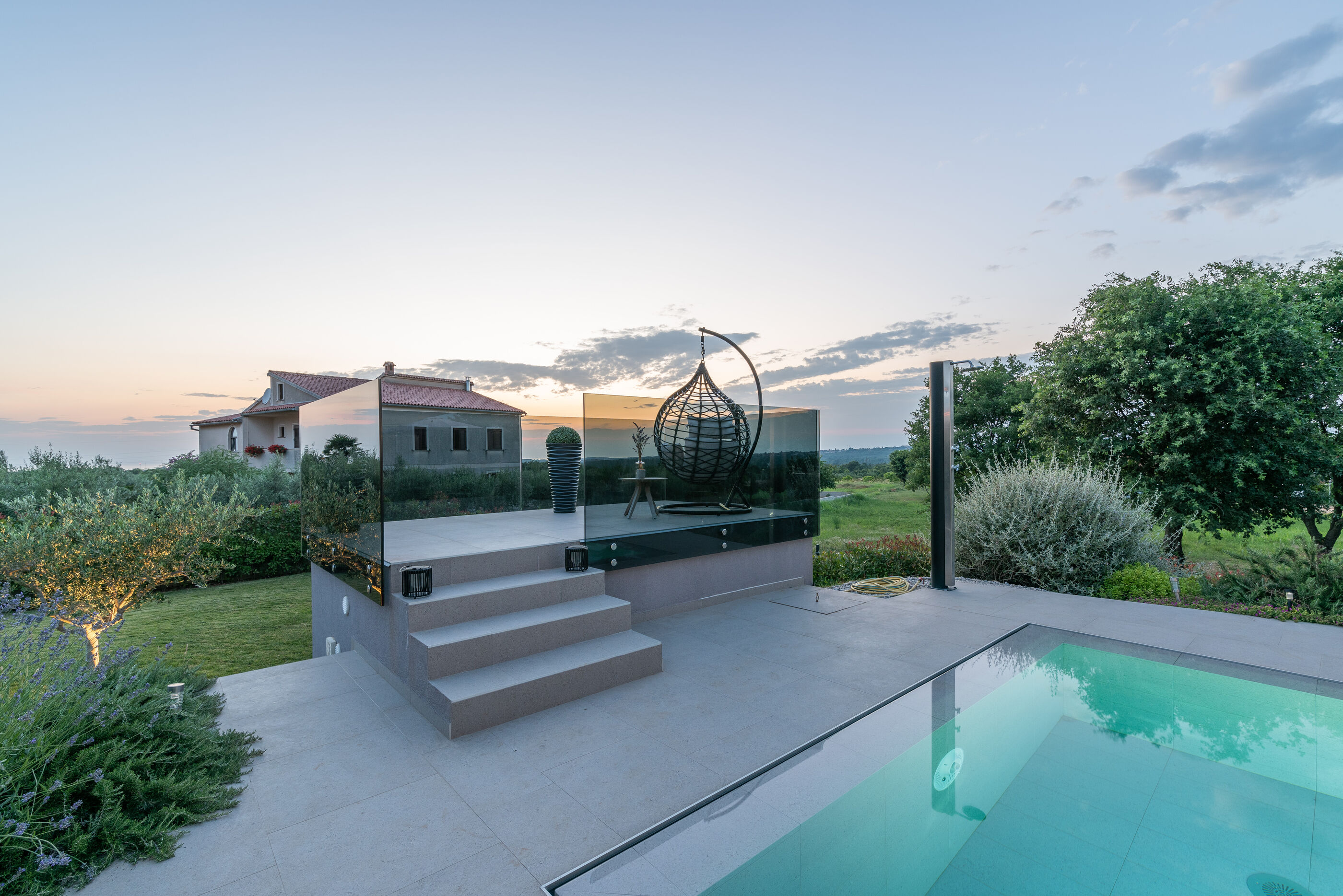 Villa Serena s prekrasnim vrtom 87525-K1