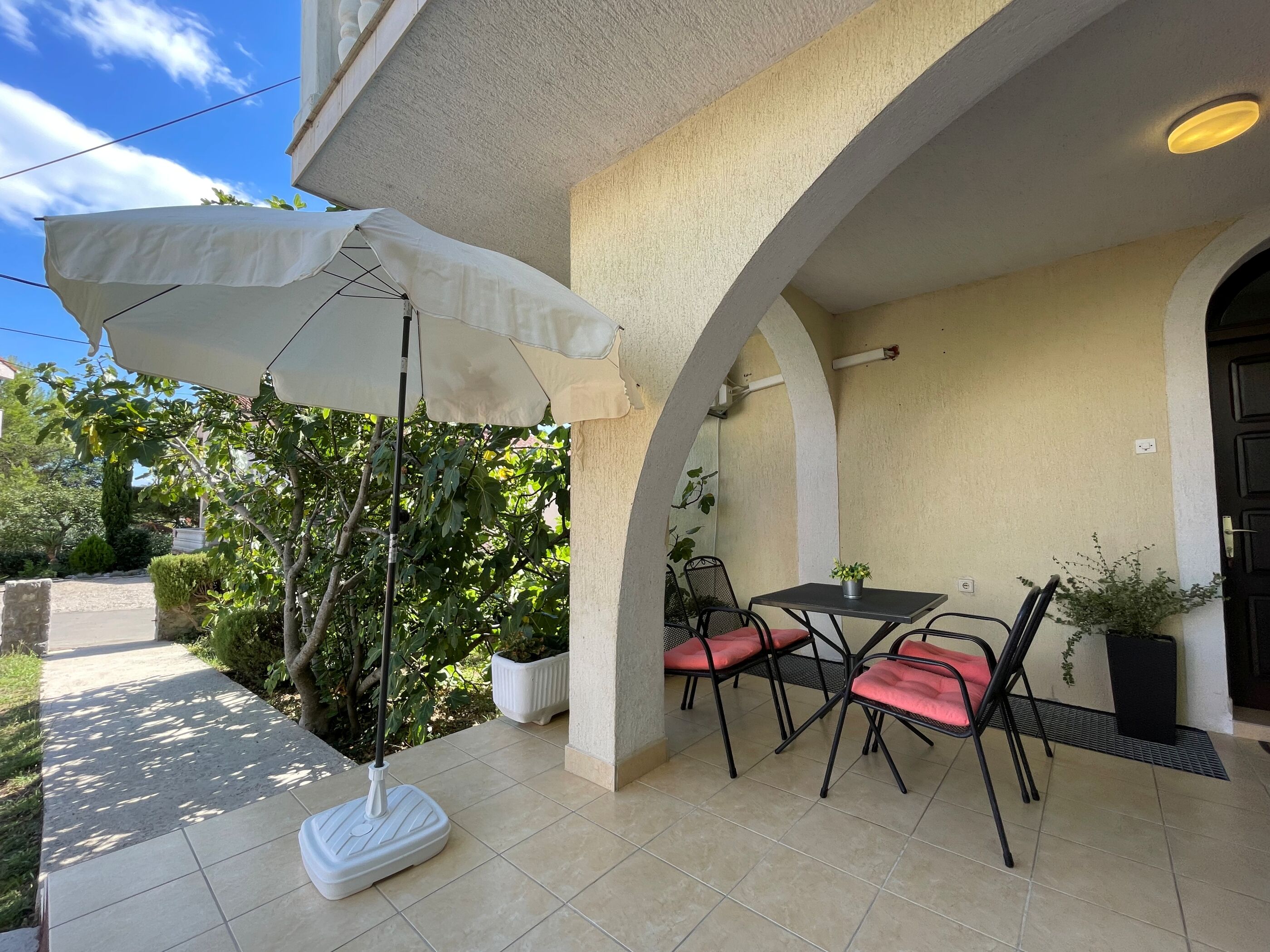 Apartments Brebrić 69561-A1