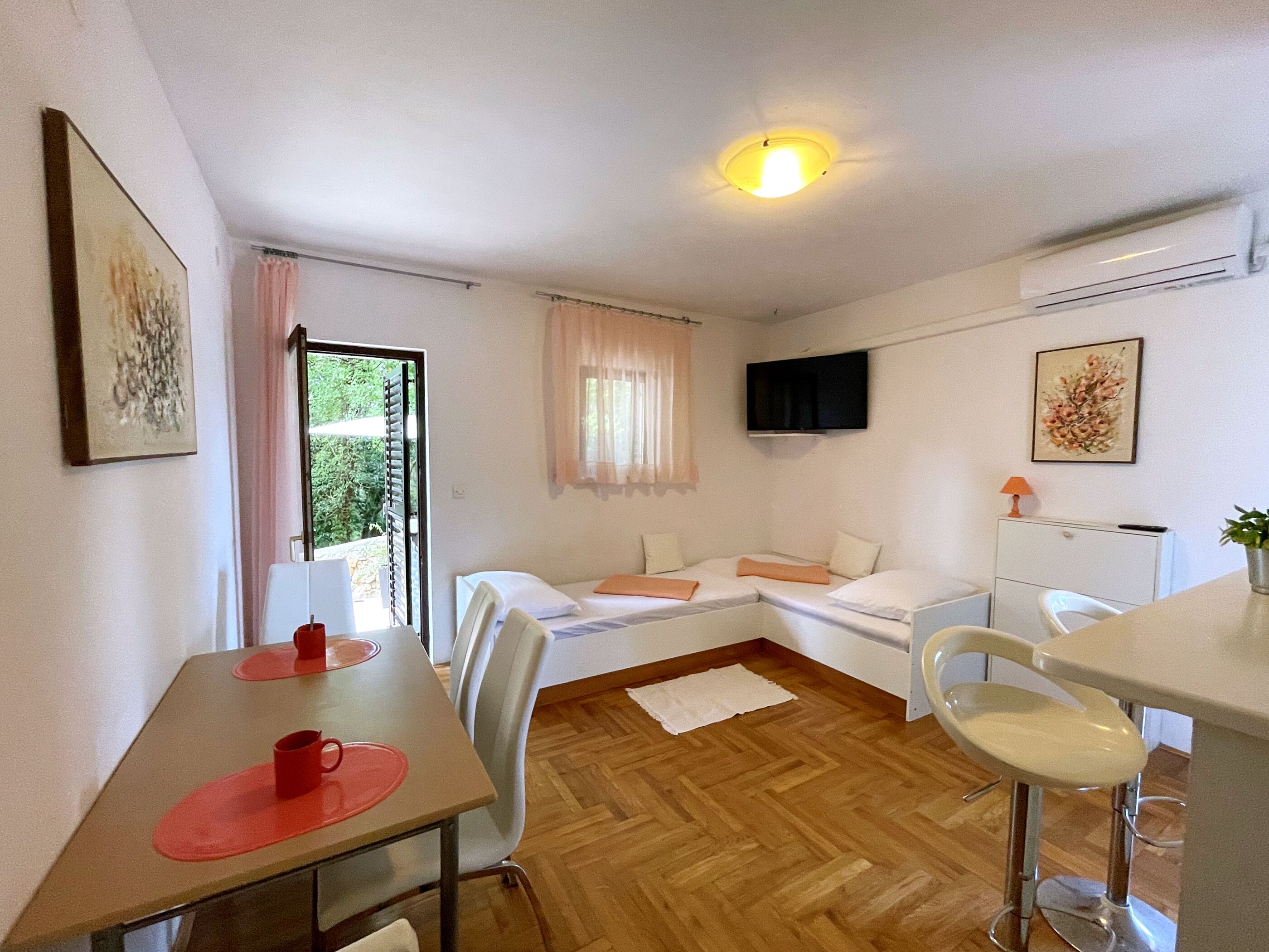 Apartments Brebrić 69561-A2