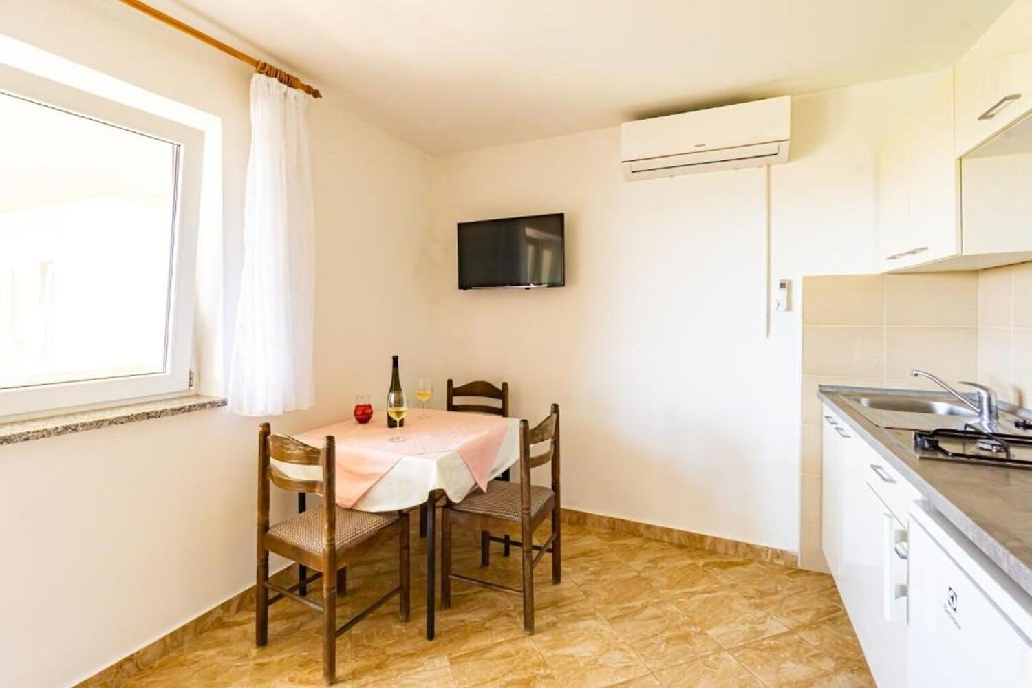 Apartments PoolHouse 10472-A3