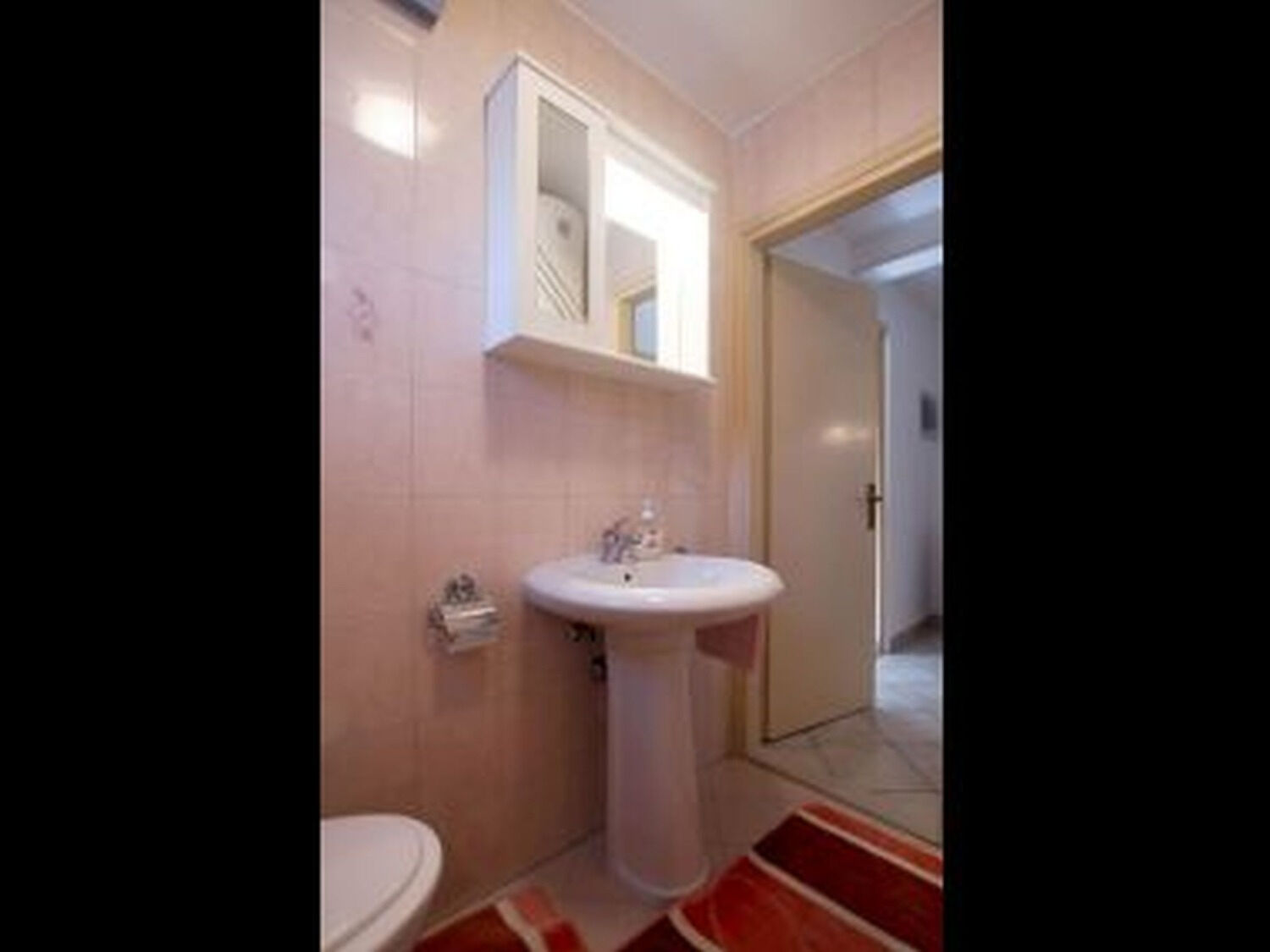 House Josip 107901-K1