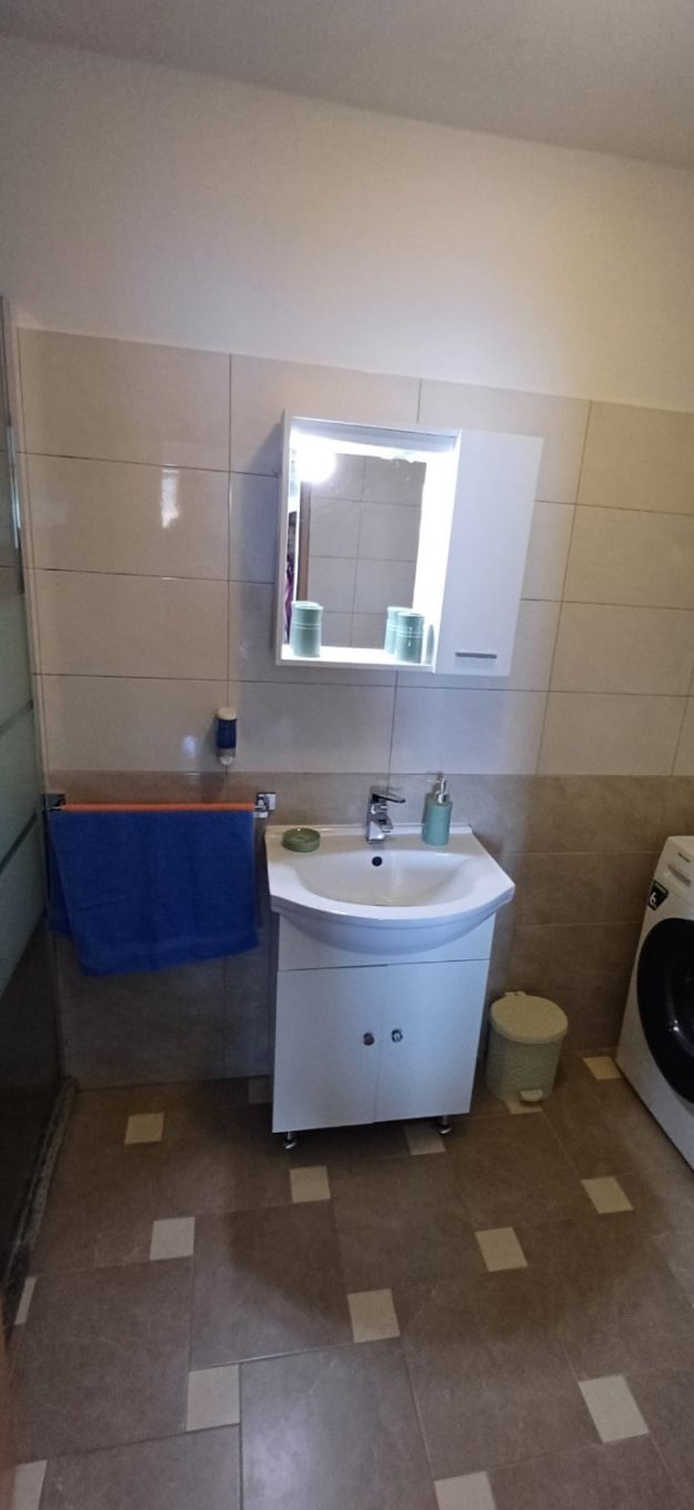 Apartment More 1 111841-A1