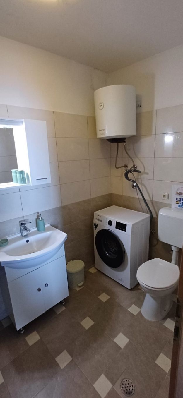 Apartment More 1 111841-A1
