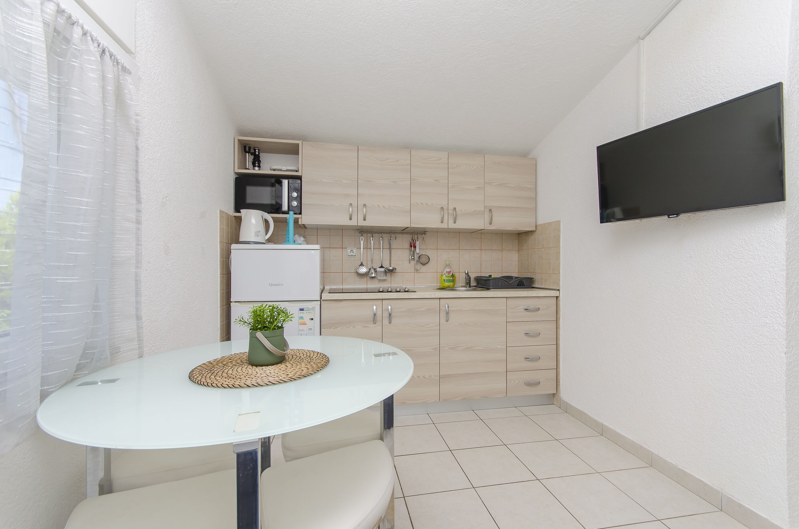 Apartments Lovely Courtyard 114671-A2