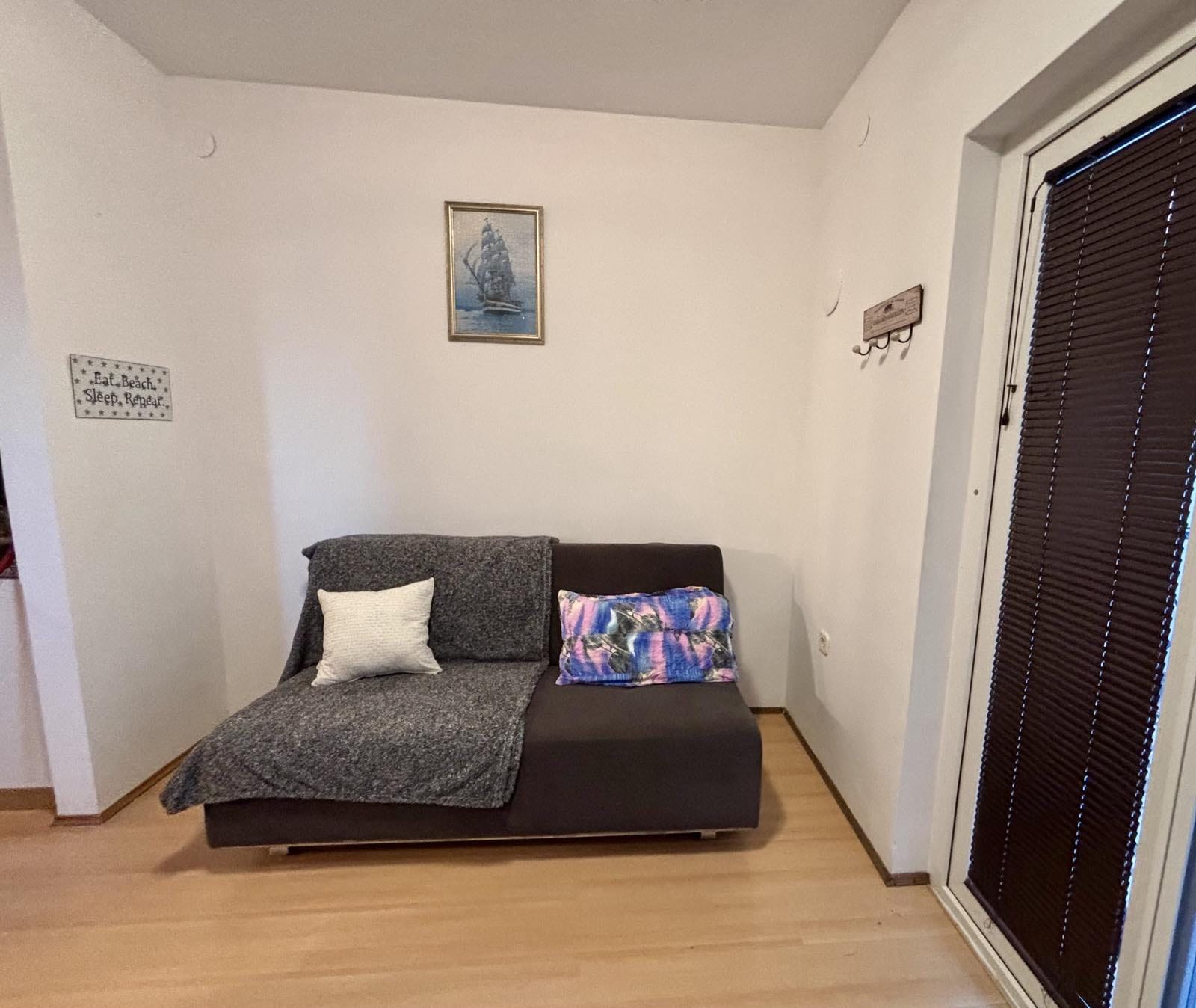 Apartments Strahija 50141-A2